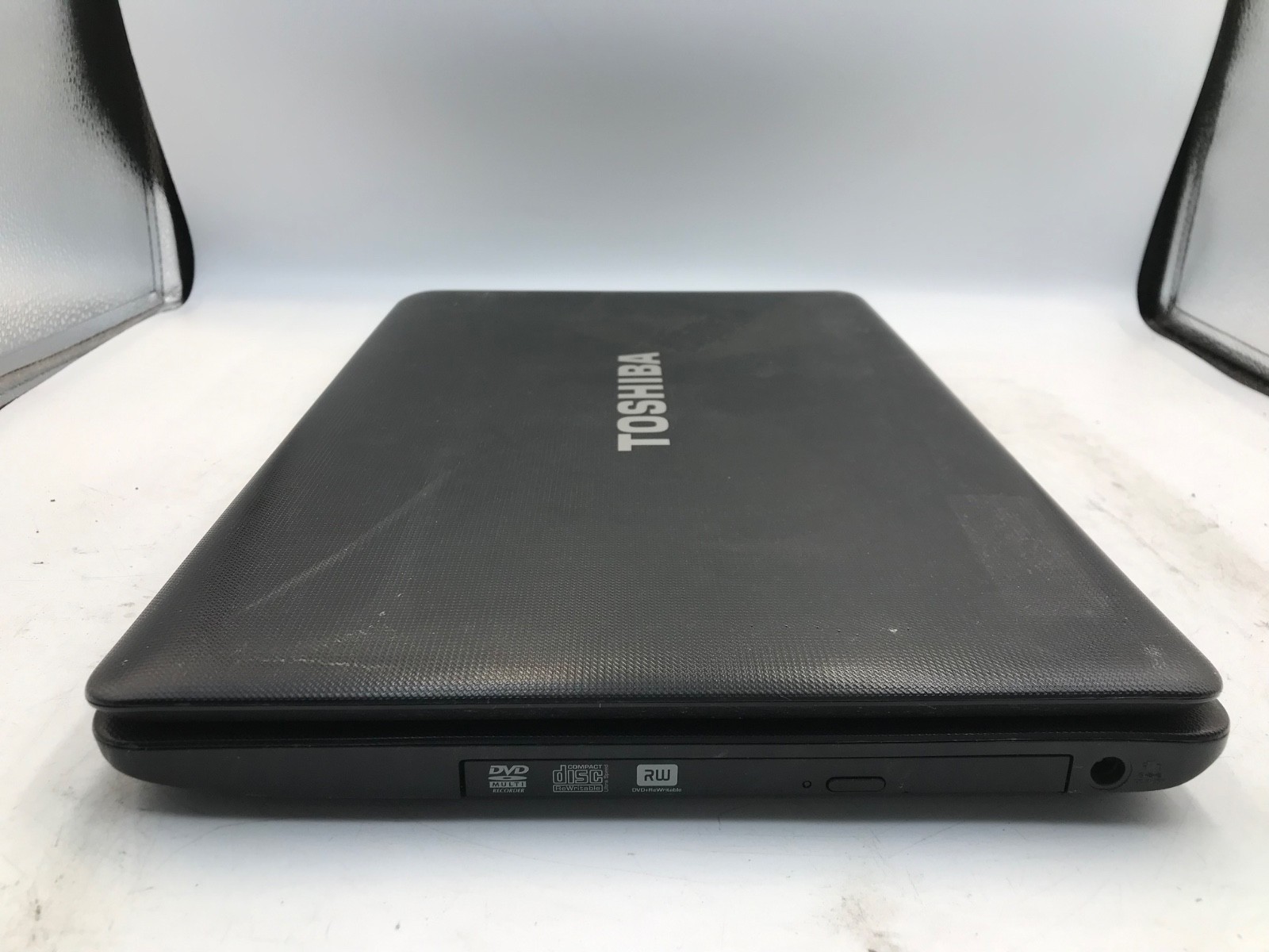 Toshiba Satellite C655 Intel Core i3-380M 2.53GHz 15″ -BROKEN DISPLAY -MZ