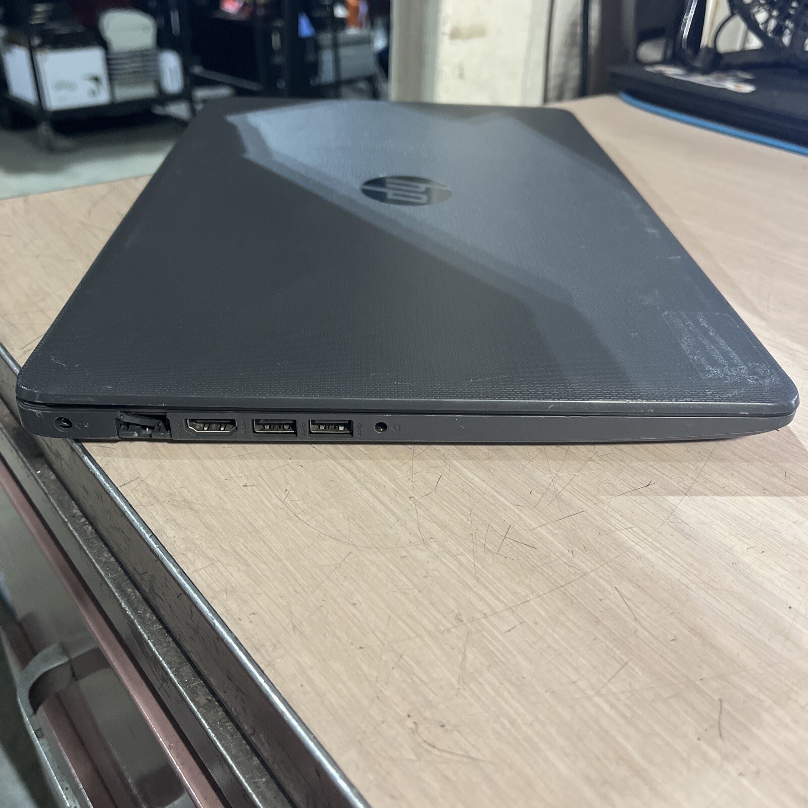 HP 255 G7 NOTEBOOK AMD A6-9225 8GB RAM NO HD