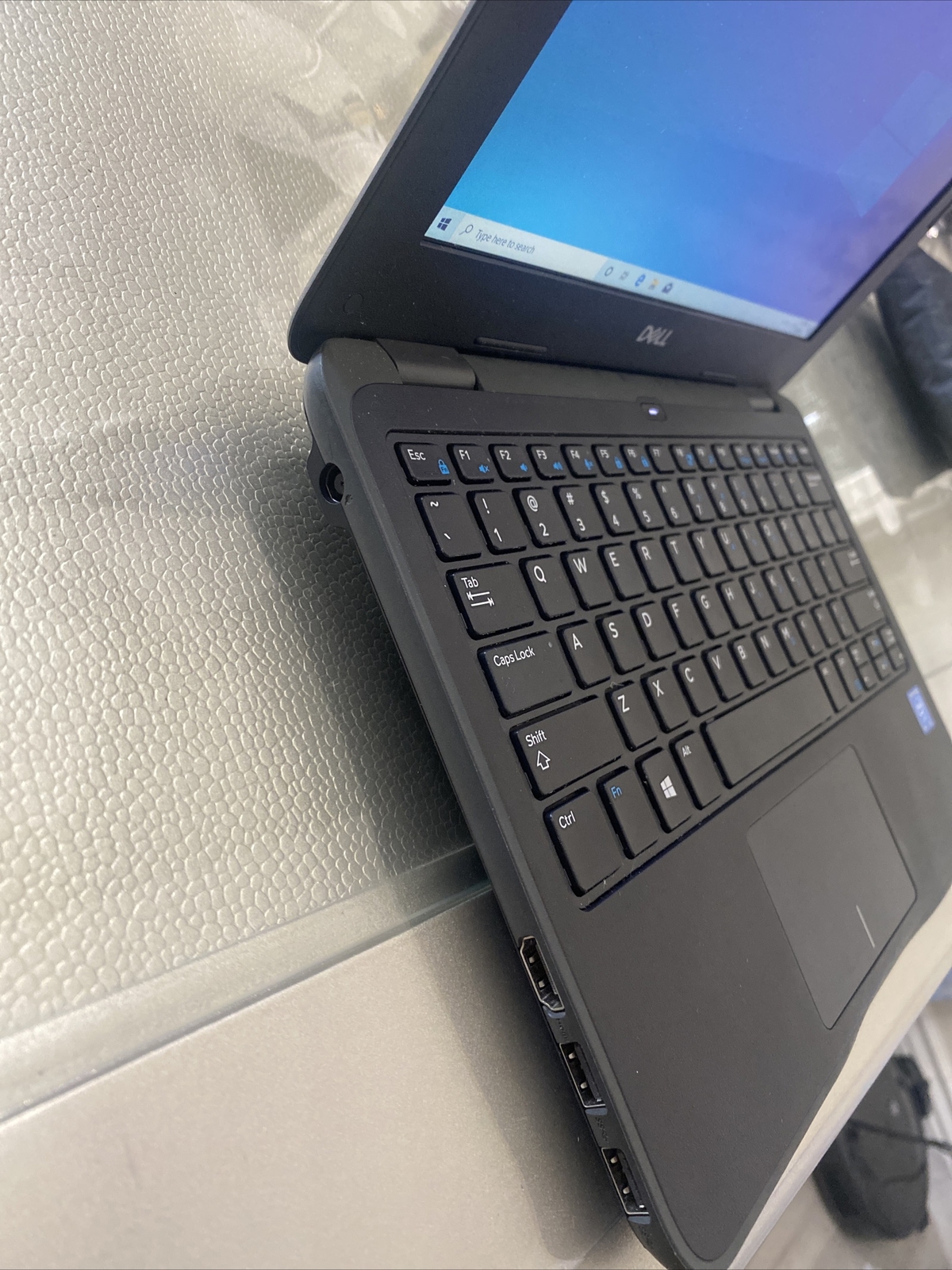 Dell latitude 3190 14 inch Intel Celeron N4100 CPU 1.10 GHz 4.0 GB RAM