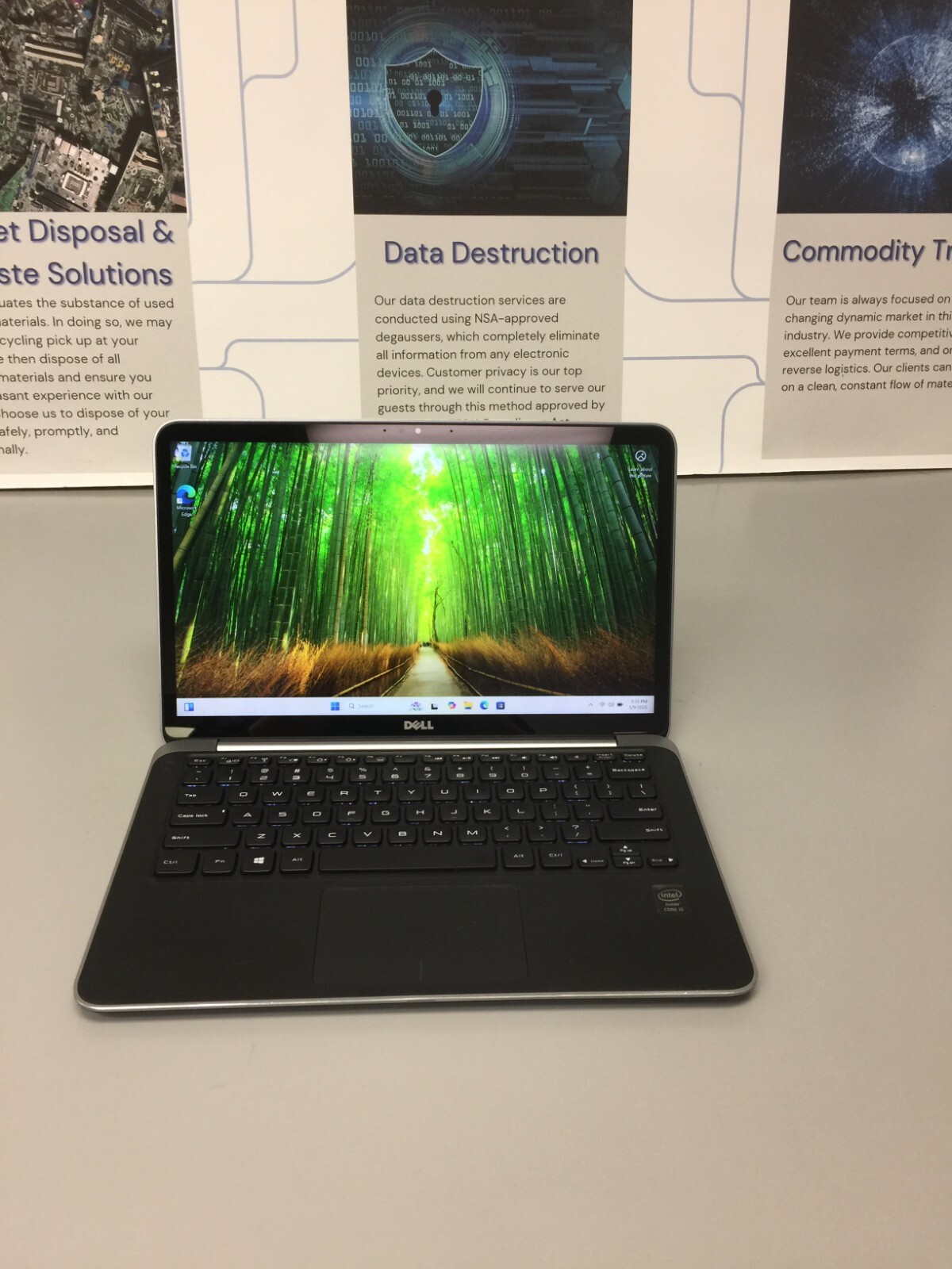 Dell XPS 13 9333 13.3” core i5 4th gen 1.70GHZ 8GB RAM 256GB SSD WIN 11 PRO