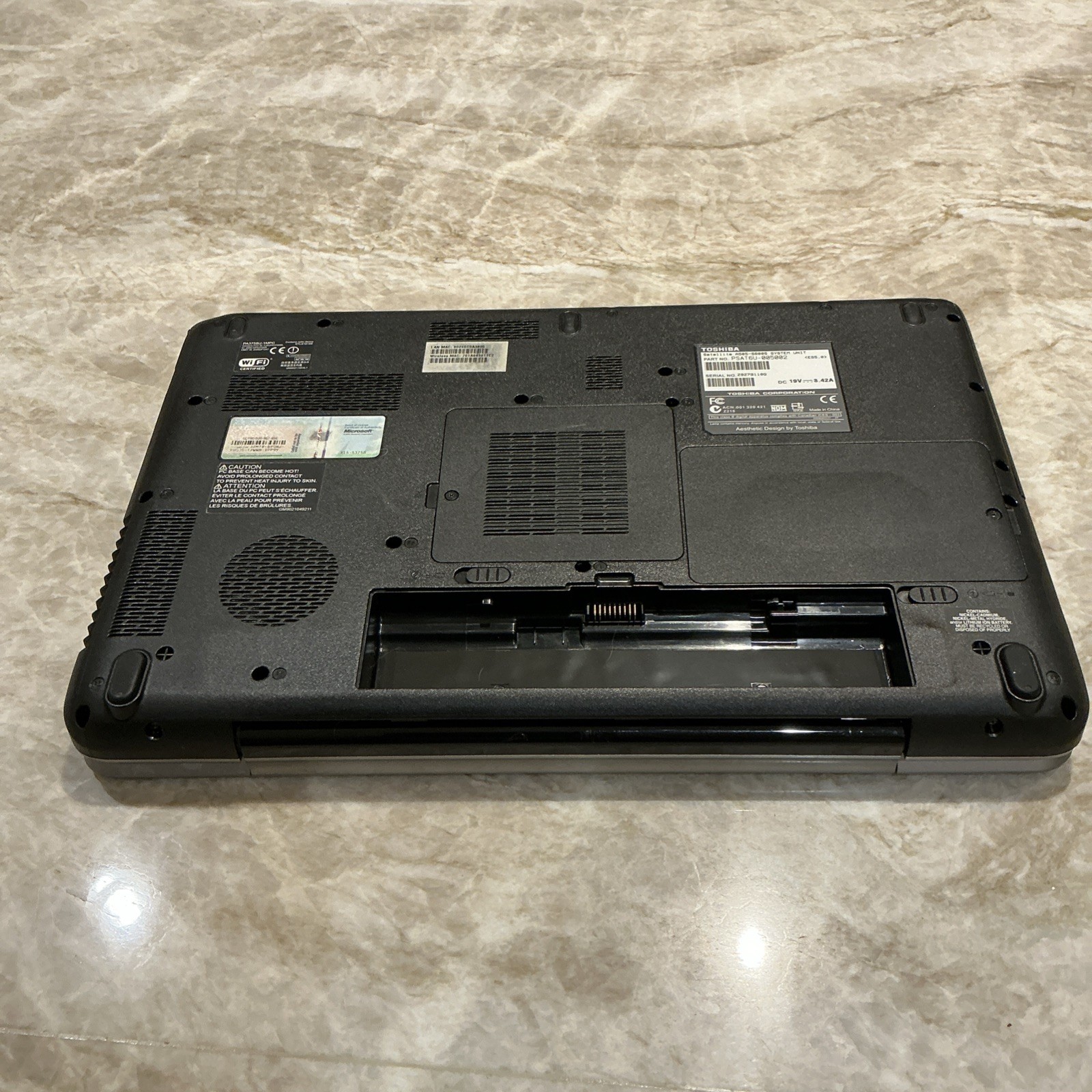 TOSHIBA SATELLITE A505-S6005 i3 M330 16″ screen 8G RAM 500G HDD tested working