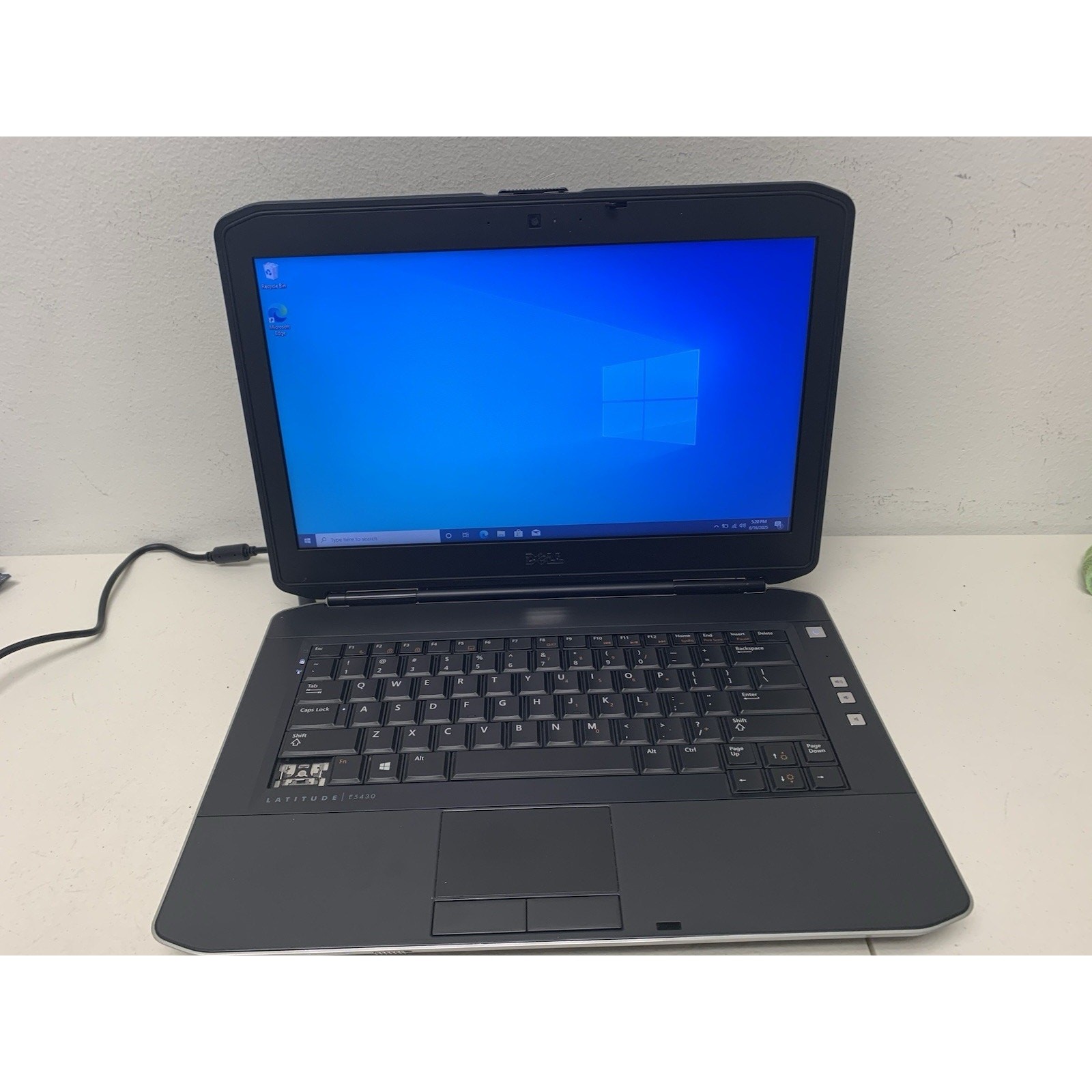 Dell Latitude E5430 14″ Intel i3-3230M@2.60Ghz, 4GB Ram, 120GB, Win 10 Pro