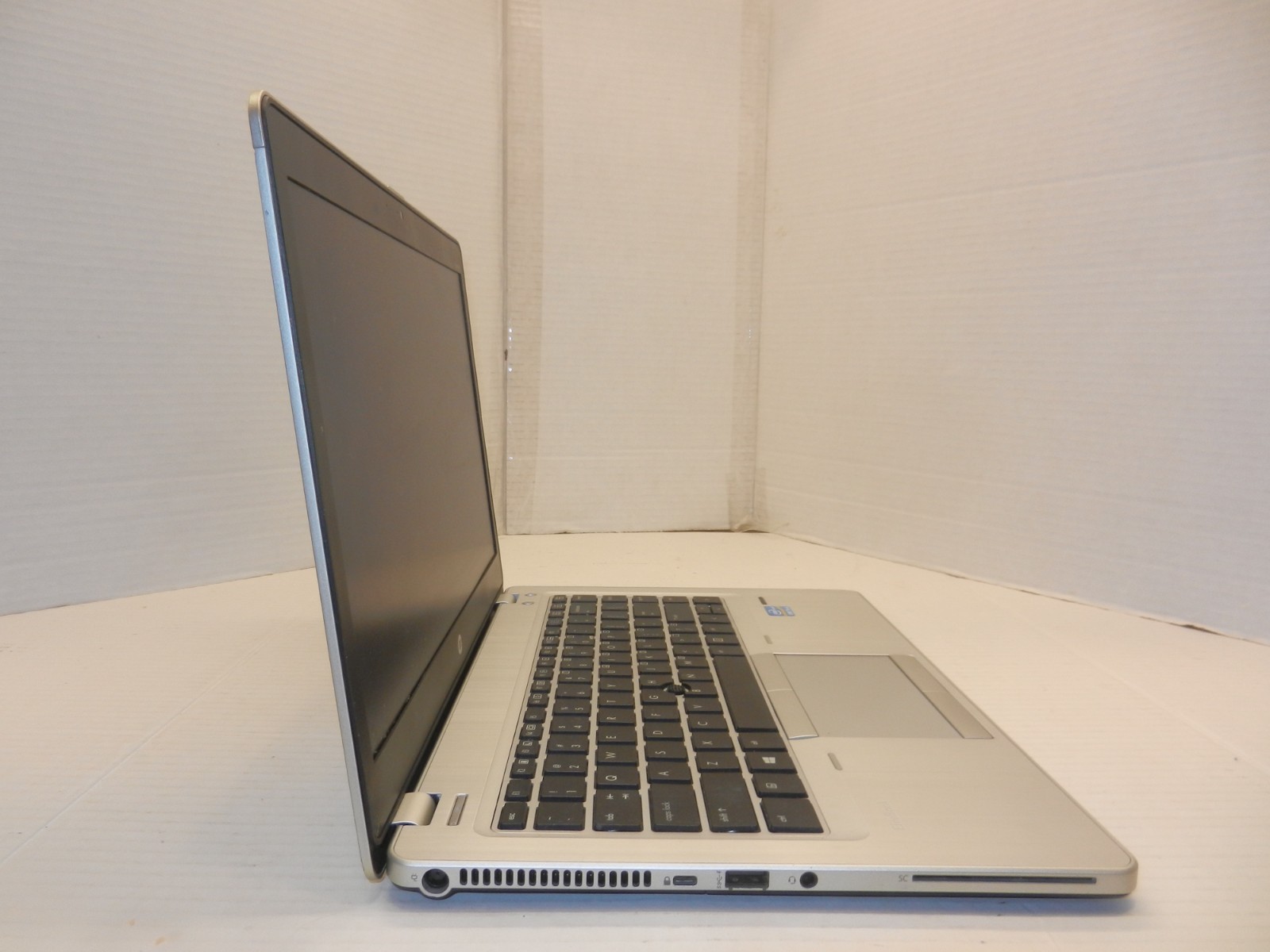 HP ELITEBOOK FOLIO 9470M CORE i5-3427U@1.8GHz 6GB RAM 500GB HDD WINDOWS 10 (A)