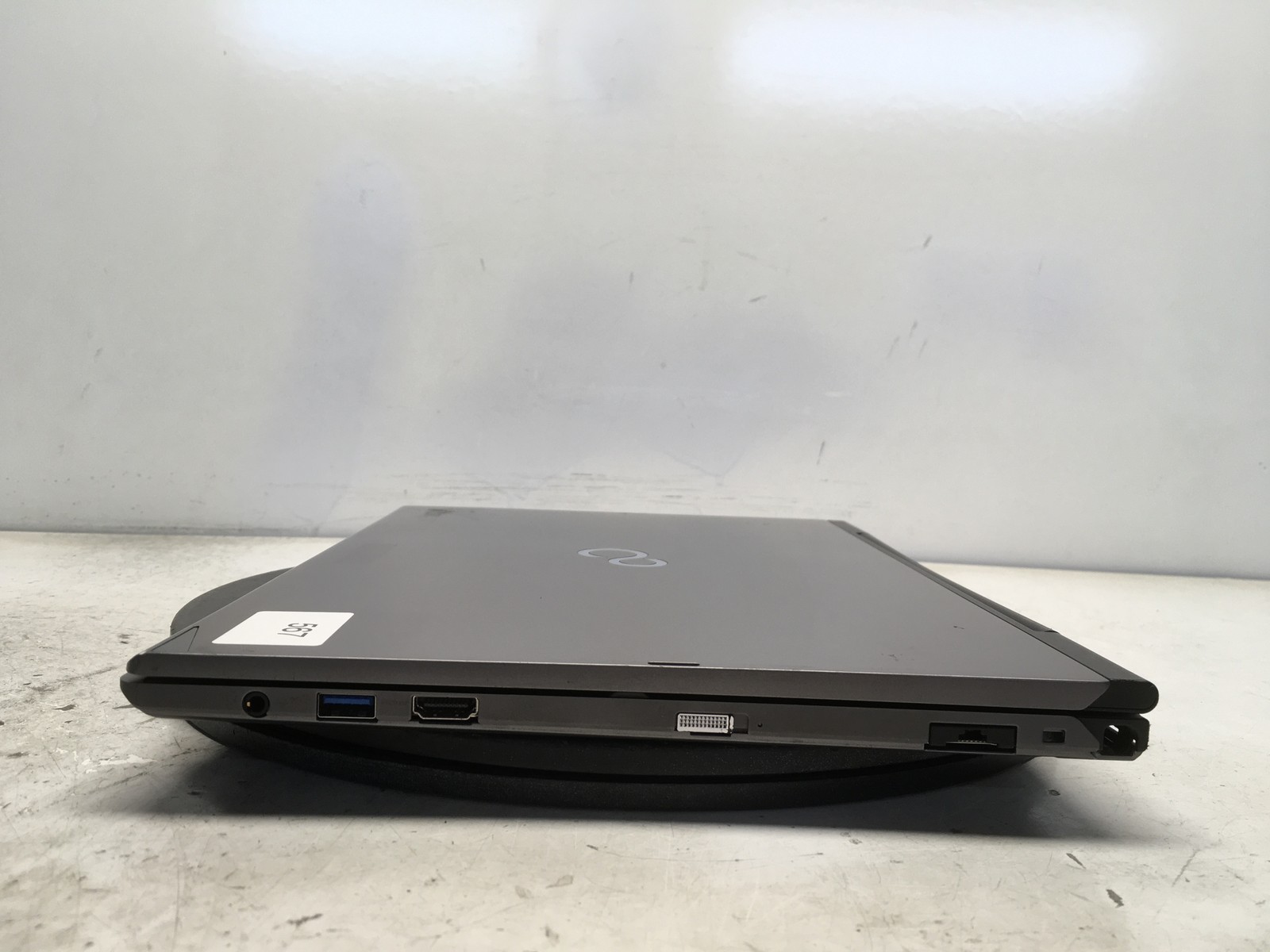 Fujitsu LifeBook T904 Intel i5-4300U 1.9GHz No RAM NO HDD No Batt