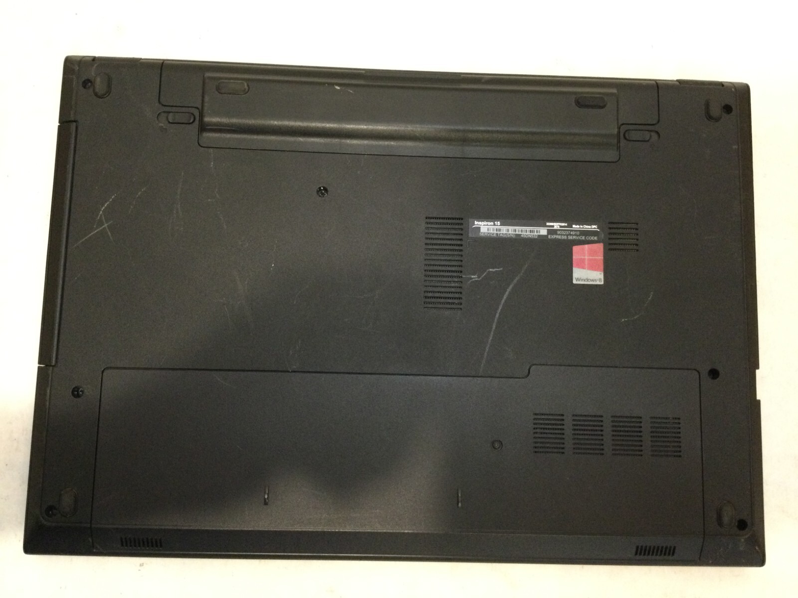 Dell Inspiron 3542 15.6” / Intel i5-4210U @ 1.70GHz / (CRACKED/MISSING PARTS) MR