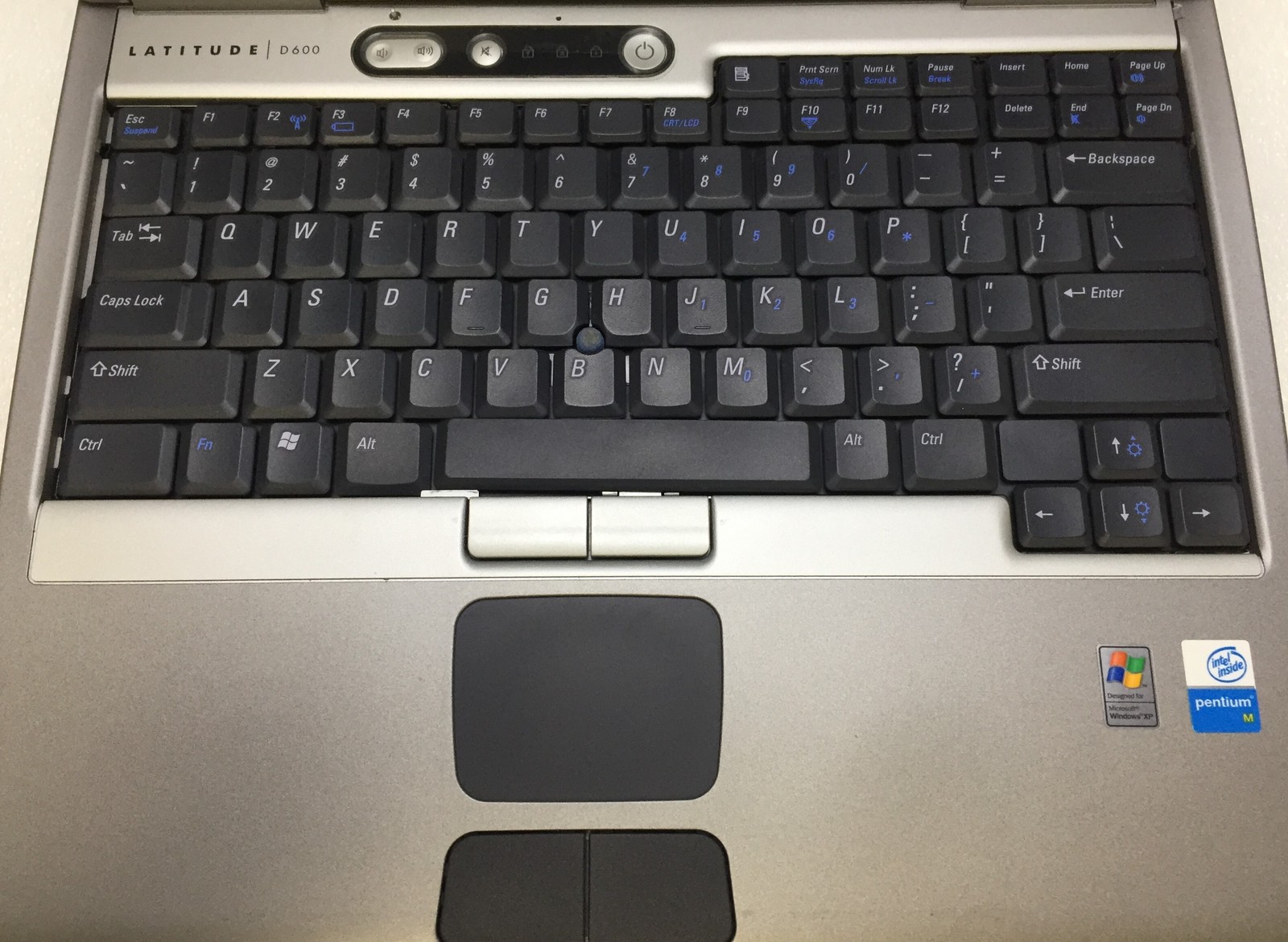 Vintage Dell Latitude D600 Intel Pentium M 1.40GHz 512MB RAM No HDD/OS No BATT
