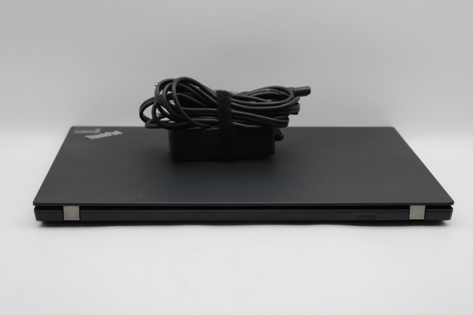 Lenovo ThinkPad T14 Gen 2 _ Ryzen 5-5650U @ 2.3 _ 16GB RAM _ 512GB SSD _ W11P