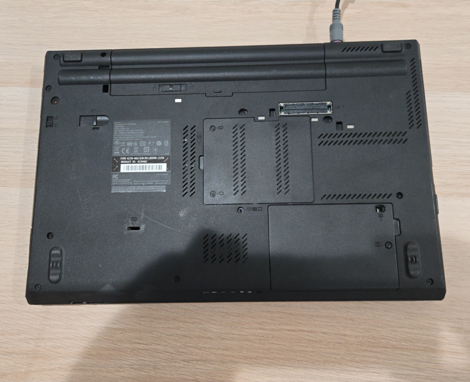 Lenovo ThinkPad T520 i5-2520M 2.50GHz, 8GB RAM, No OS/HDD, Great Condition