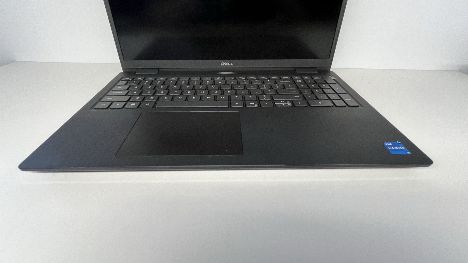 Dell Latitude 3520 Laptop i5-1135G7 16GB 256GB 15.6″ FHD Upgraded