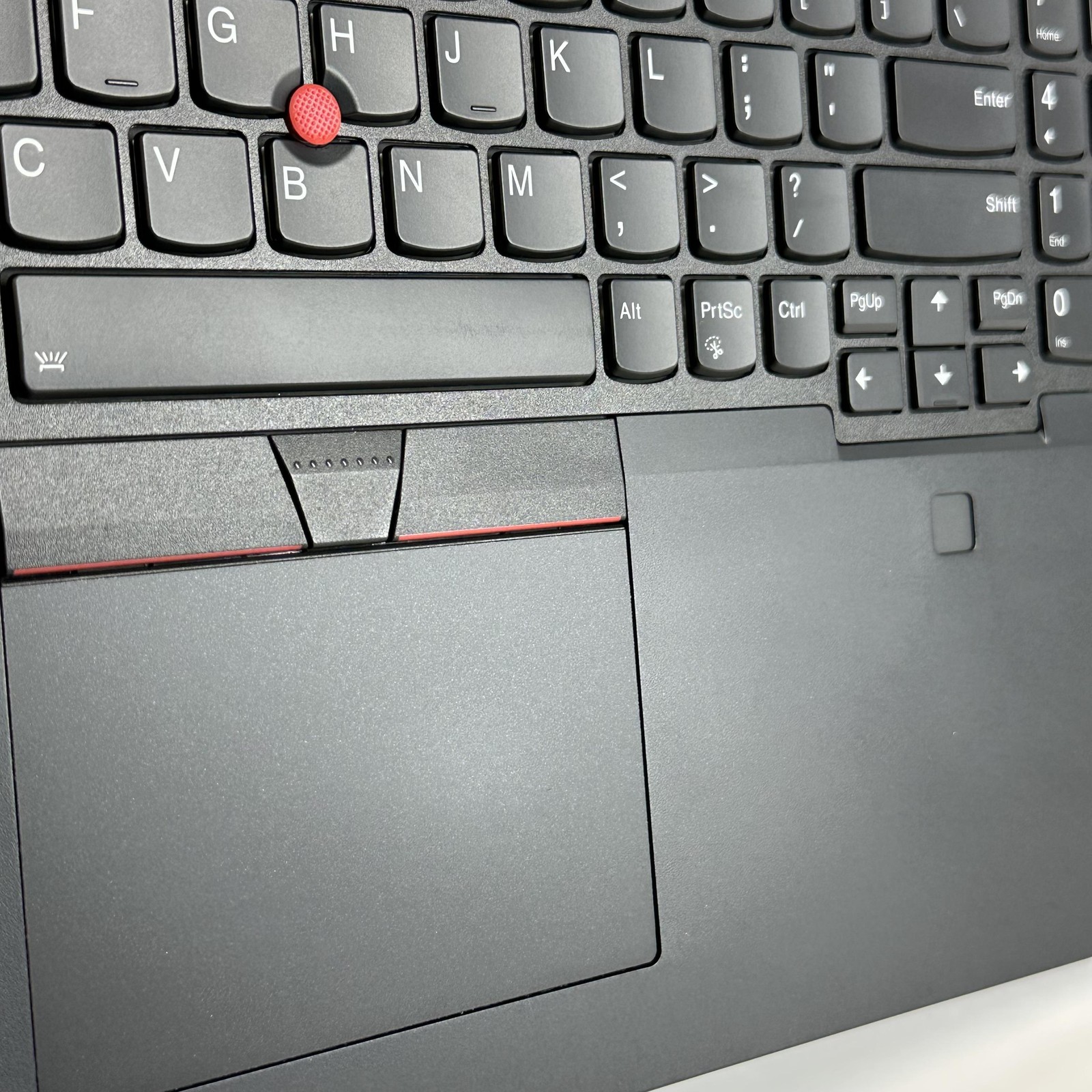 Lenovo ThinkPad L15 Gen 1 Black FHD i5-10210U 1.60GHz 8GB RAM 256GB SSD Good