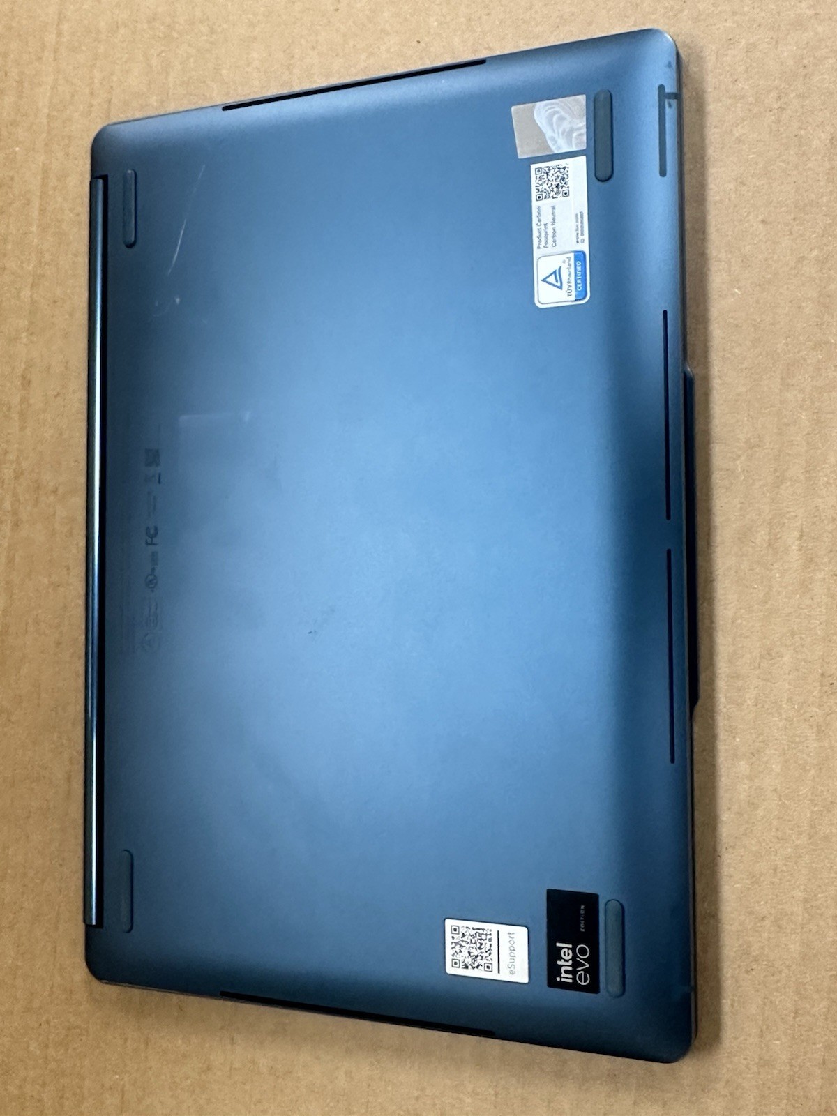 Lenovo Yoga Book 9i 13IMU9 Ultra7 155U 1.7GHz 16GB 1TB 13.3″2.8KOLED 83FF0000US