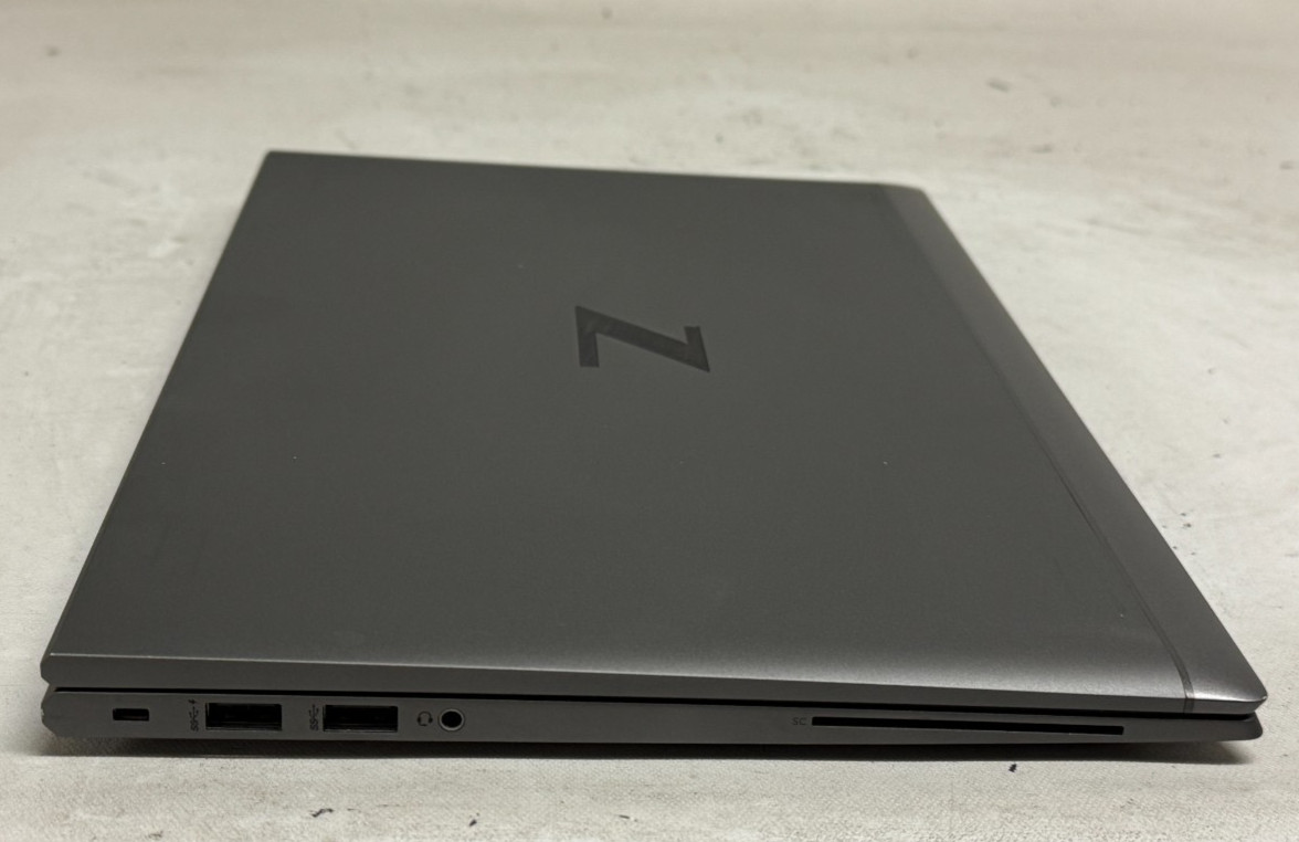 HP ZBook Firefly 14 G8 14″ (i7-1185G7 – 32GB RAM – 1TB SSD – Win11Home)