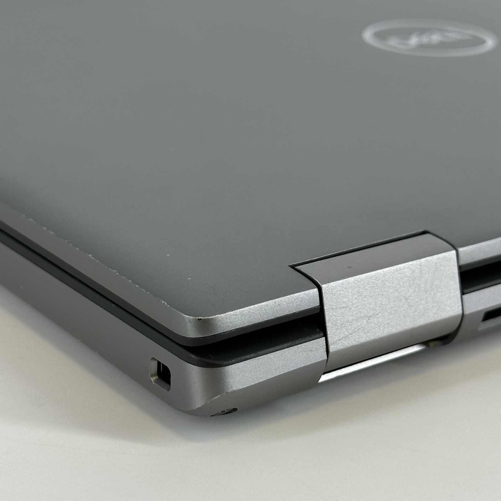 Dell Precision 7670 16 FHD+ 2.1 GHz i7-12850HX 32GB 1TB SSD RTX A2000 FRAME GAP
