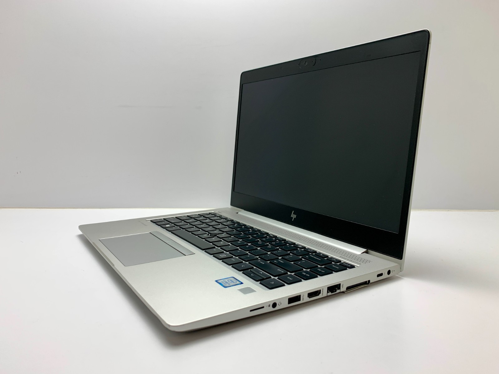 HP EliteBook 840 G6 | i5-8265U | 8GB RAM | 256GB NVMe | LINUX
