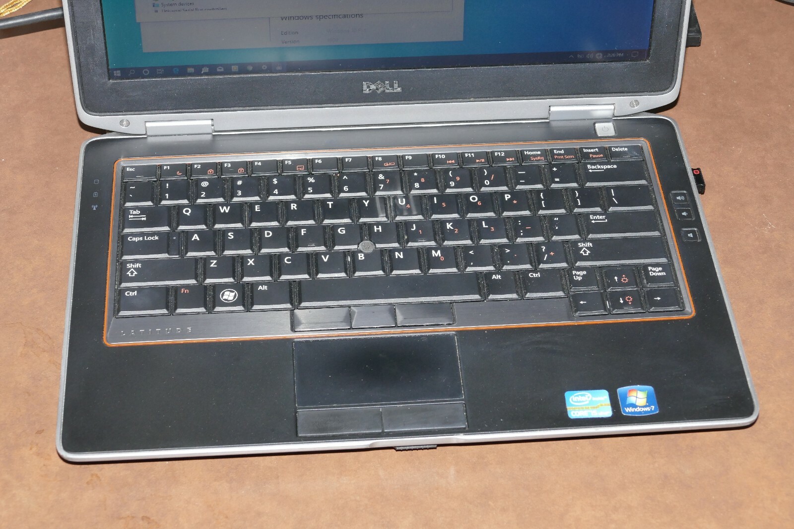 Dell Latitude E6320 Laptop i5 2.5GHz 4GB Ram  DVD 13.3″