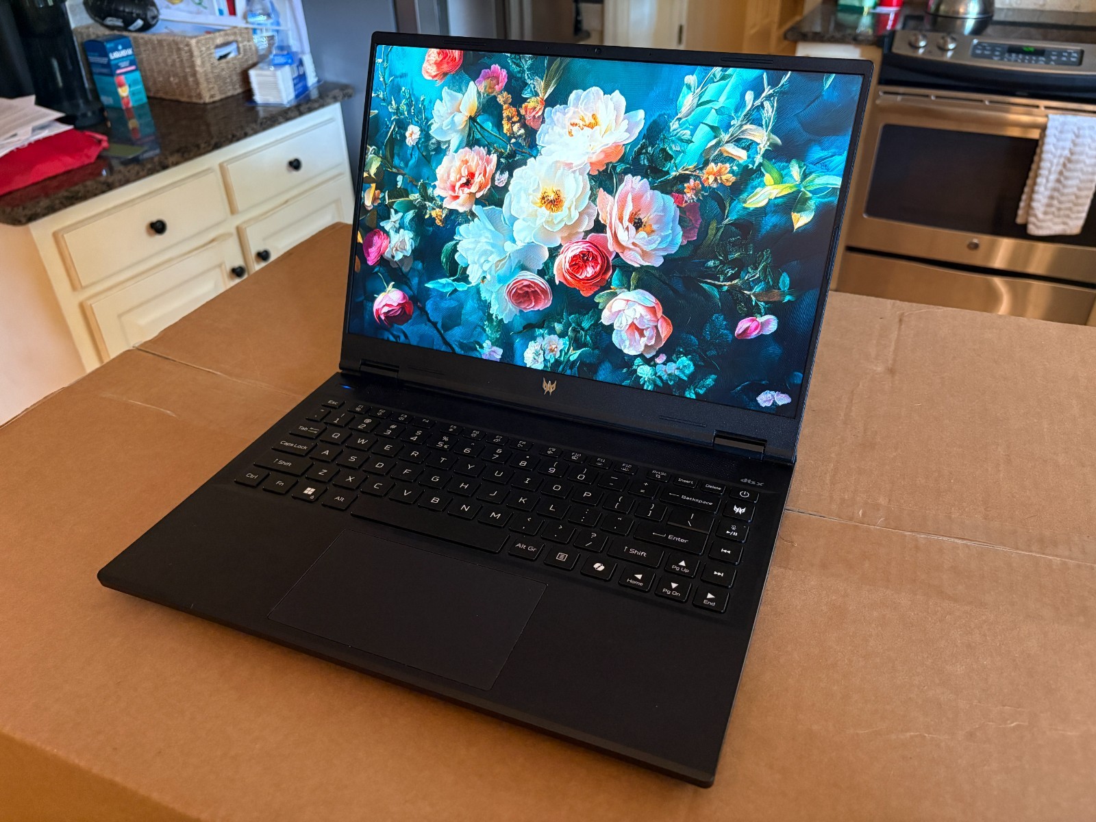 Acer Predator Helios Neo 14 Gaming Laptop – RTX 4070, Intel Core Ultra 7