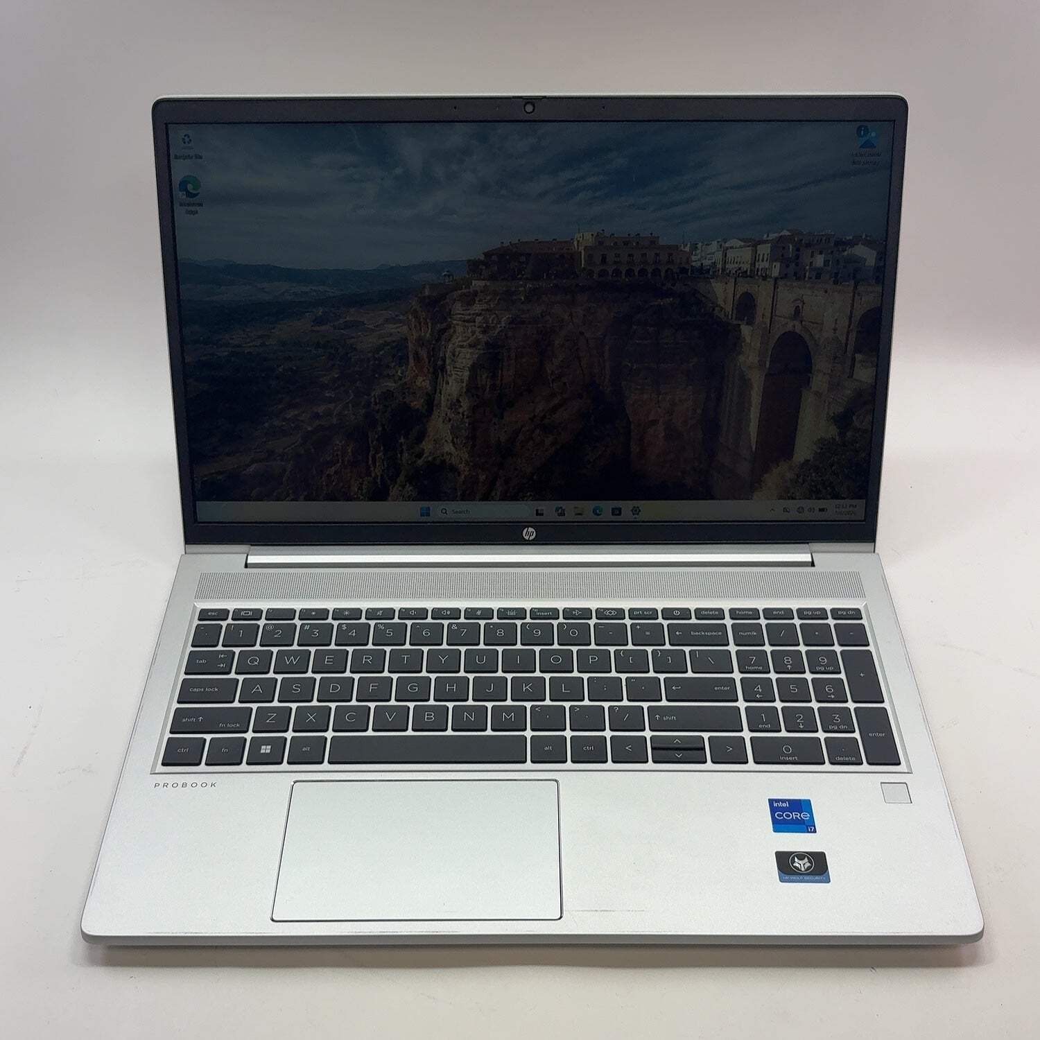 HP ProBook 450 G9 15.6″ i7-1255U 1.7GHz 16GB RAM 512GB SSD