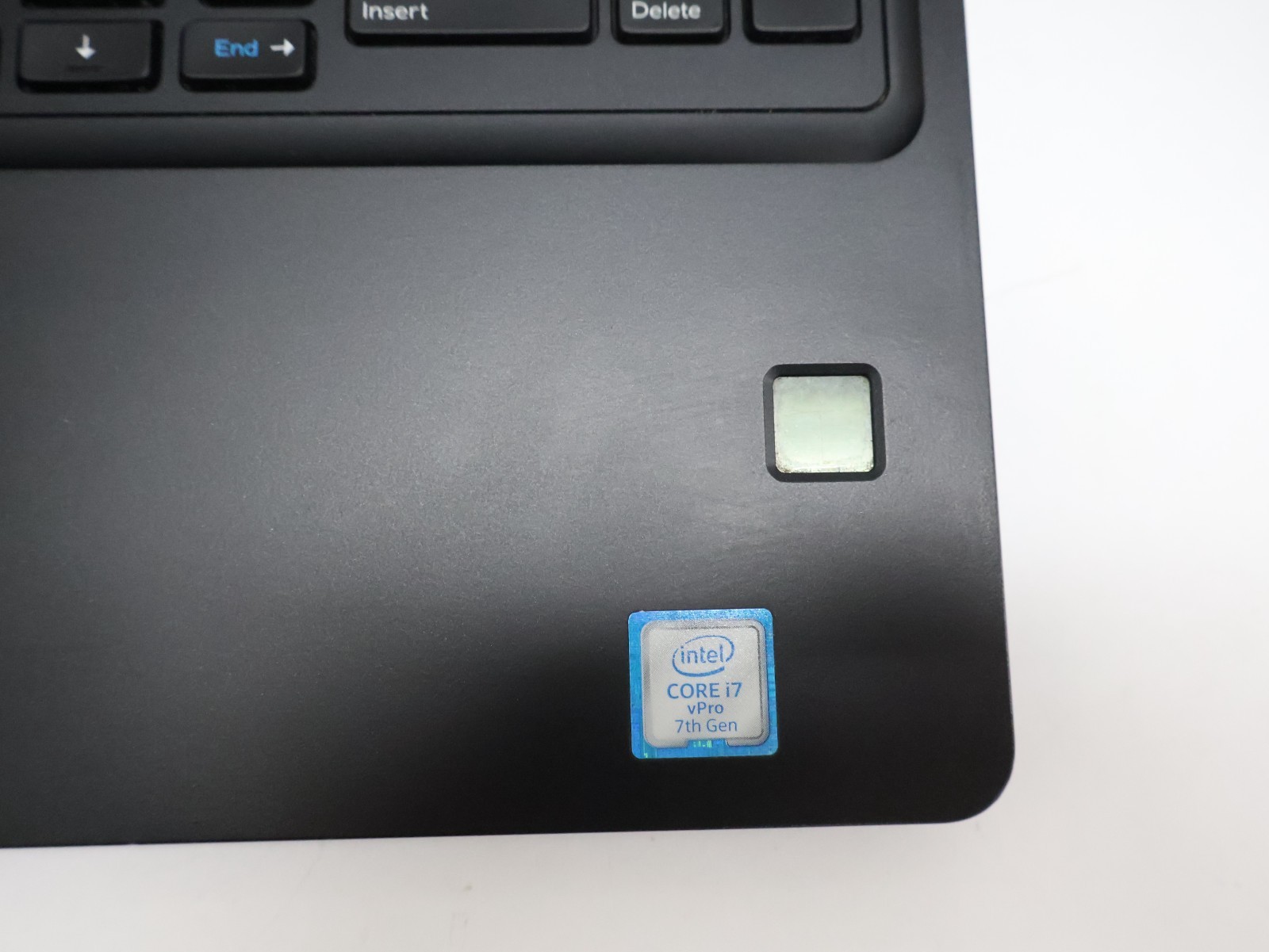 Dell Latitude 5580 Intel Core i7-7820HQ 2.90GHz 16GB RAM 240GB – NO BATTERY