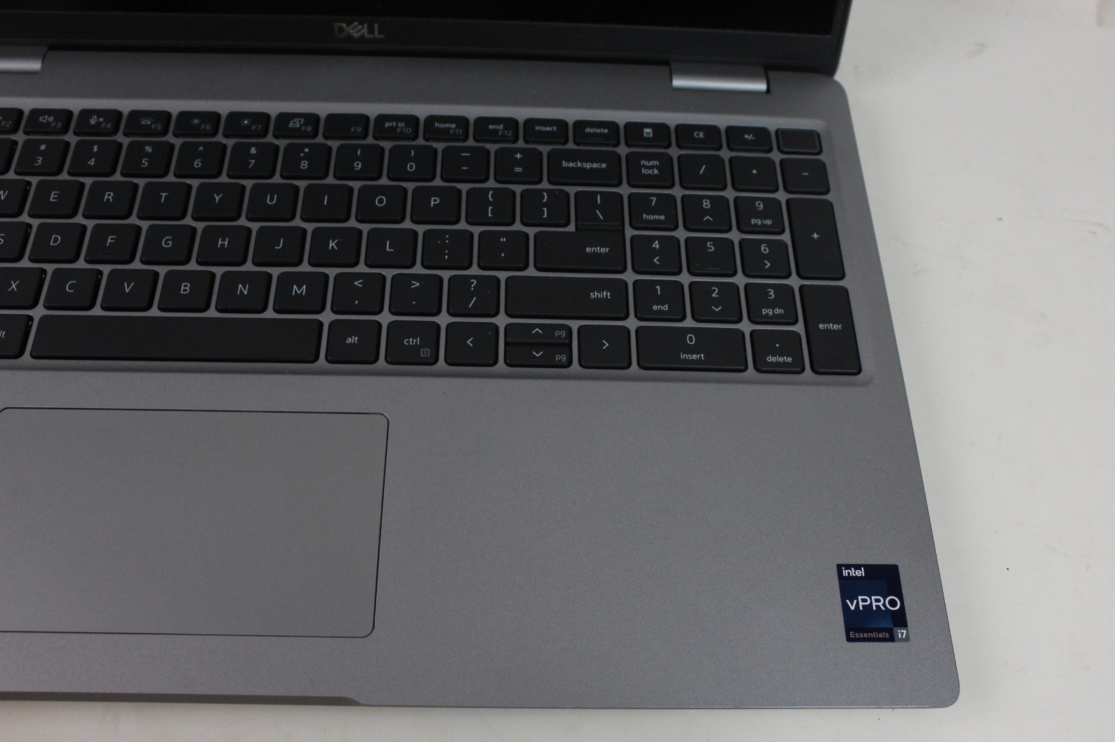 AS IS PARTS NO POWER Dell Latitude 5540 15.3″ i7-1365U 8GB RAM NO HDD