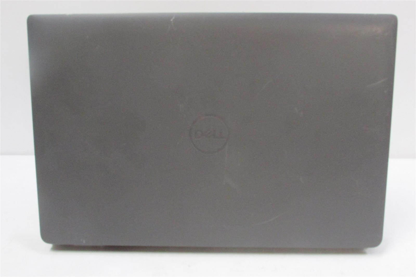 Dell Latitude 3540 i5-1335U 1.3GHz 16GB 256GB NVME 15.6″ W11P DMG/NO BAT/SPOTS