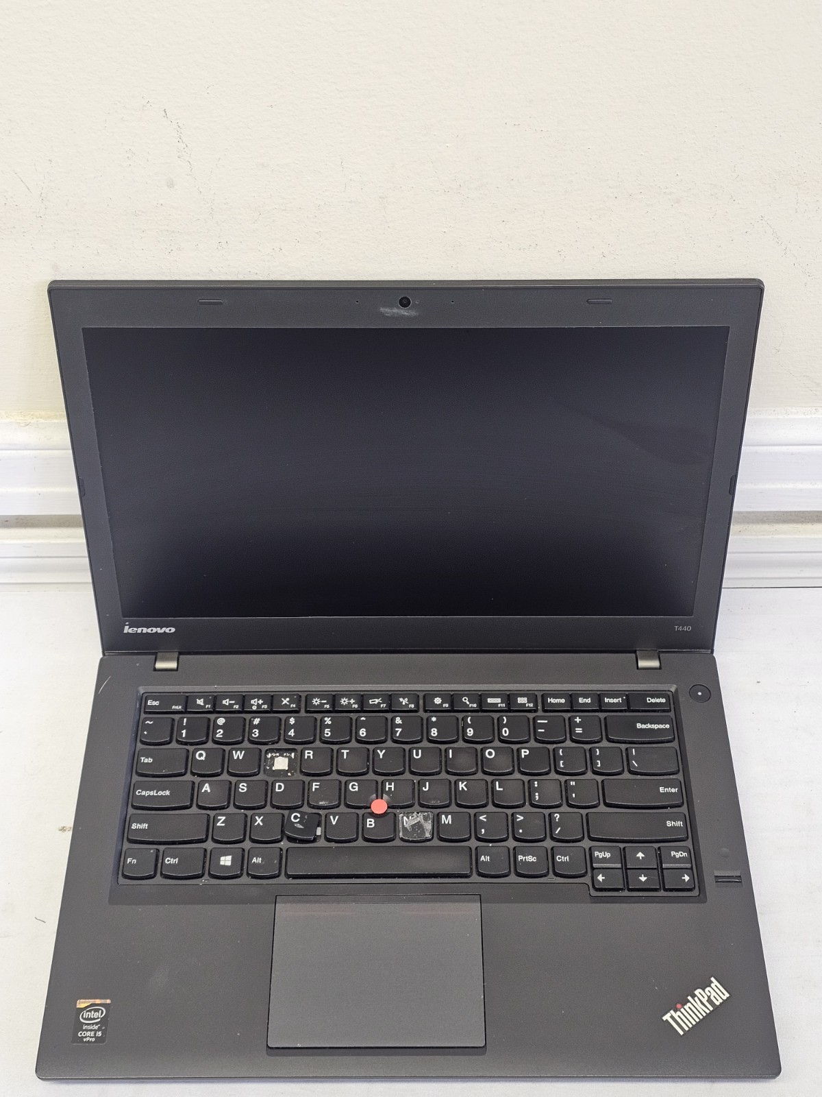Lenovo ThinkPad T440 Laptop – Intel i5-4300u – 4GB RAM – 128GB SSD – Win 10 READ