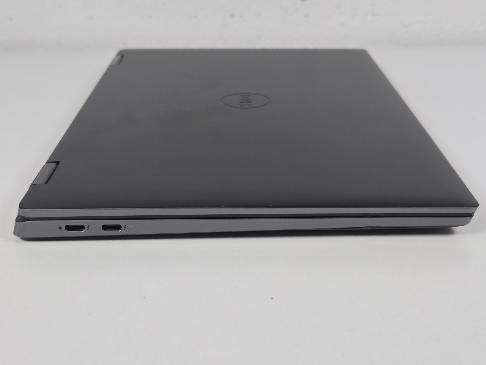 Dell Latitude 9330 – 13.3″ Touch 2-in-1 | i7-12 | 32GB RAM | 512 SSD | Win