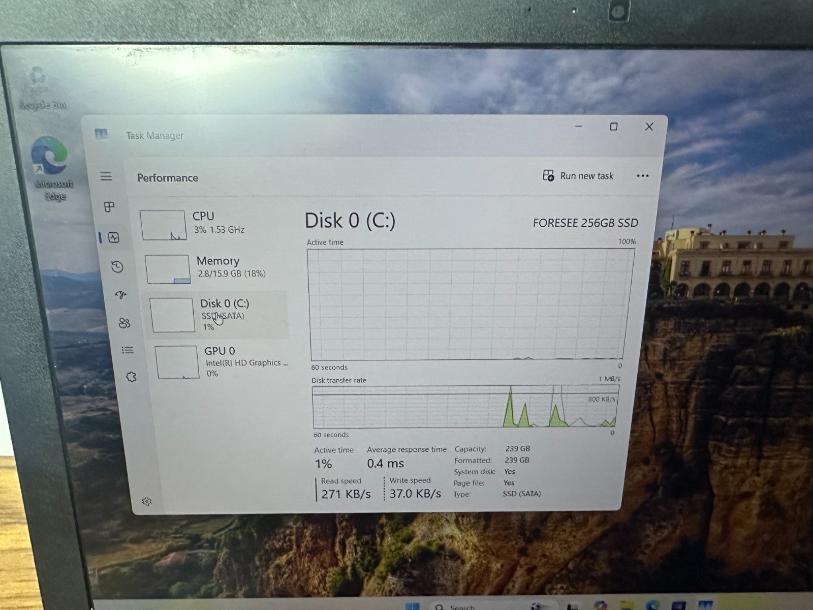 Asus ROG Strix GL553V | 15.6″| i7-7700HQ | 16GB | 256GB SSD | GTX 1050 *READ*
