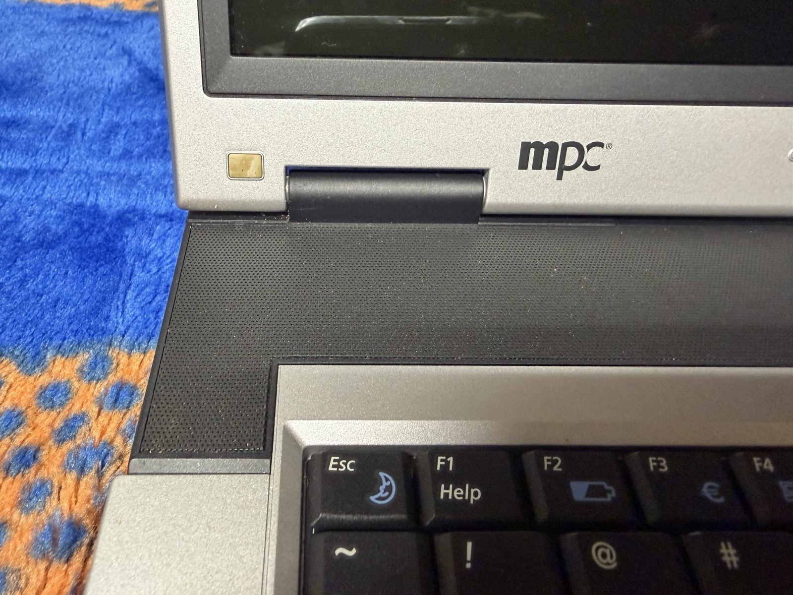 MPC Transport T2500 Laptop Computer 15.1 TFT Win10pro C2D 2.50 40GB 4GB DVDRW
