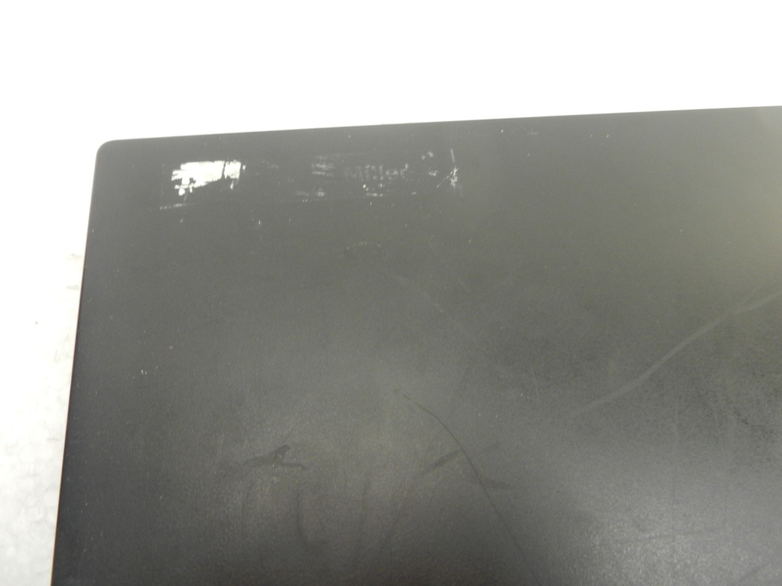 Lenovo ThinkPad T490s 14″ Core i7-8565U @ 1.8GHz 8GB RAM NO HDD/SSD **NO BATTERY
