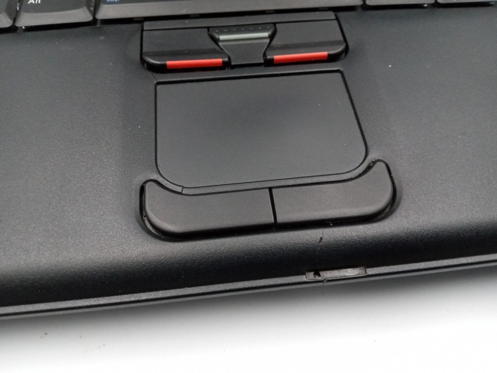 IBM ThinkPad R40 2897-93U 14.1″ Pentium M 1.4GHz 1.25GB RAM 60GB HDD WinXP -RR