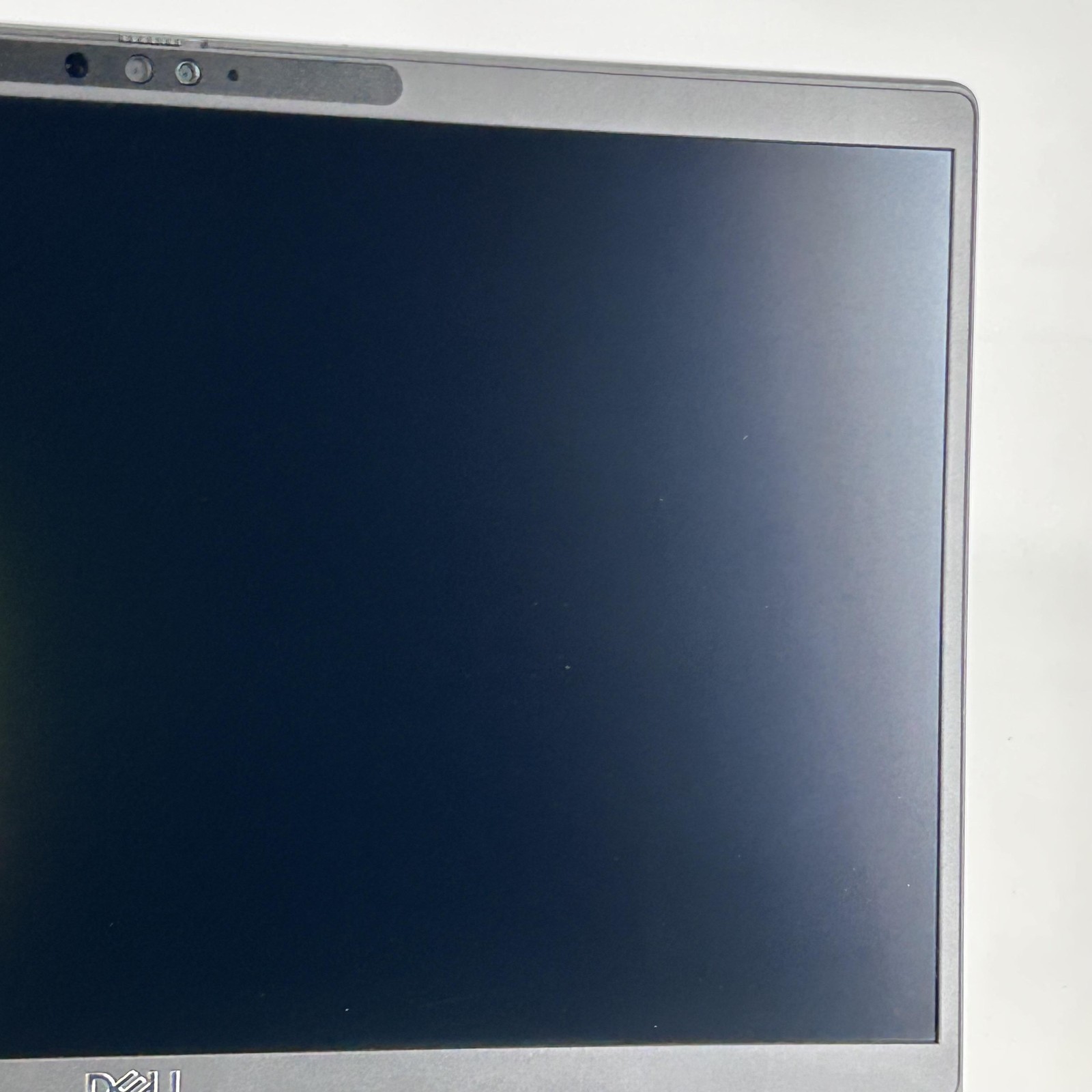 Dell Latitude 7330 13.3 Black FHD 1.8 GHz i7-1265U 16GB 512GB SSD Very Good