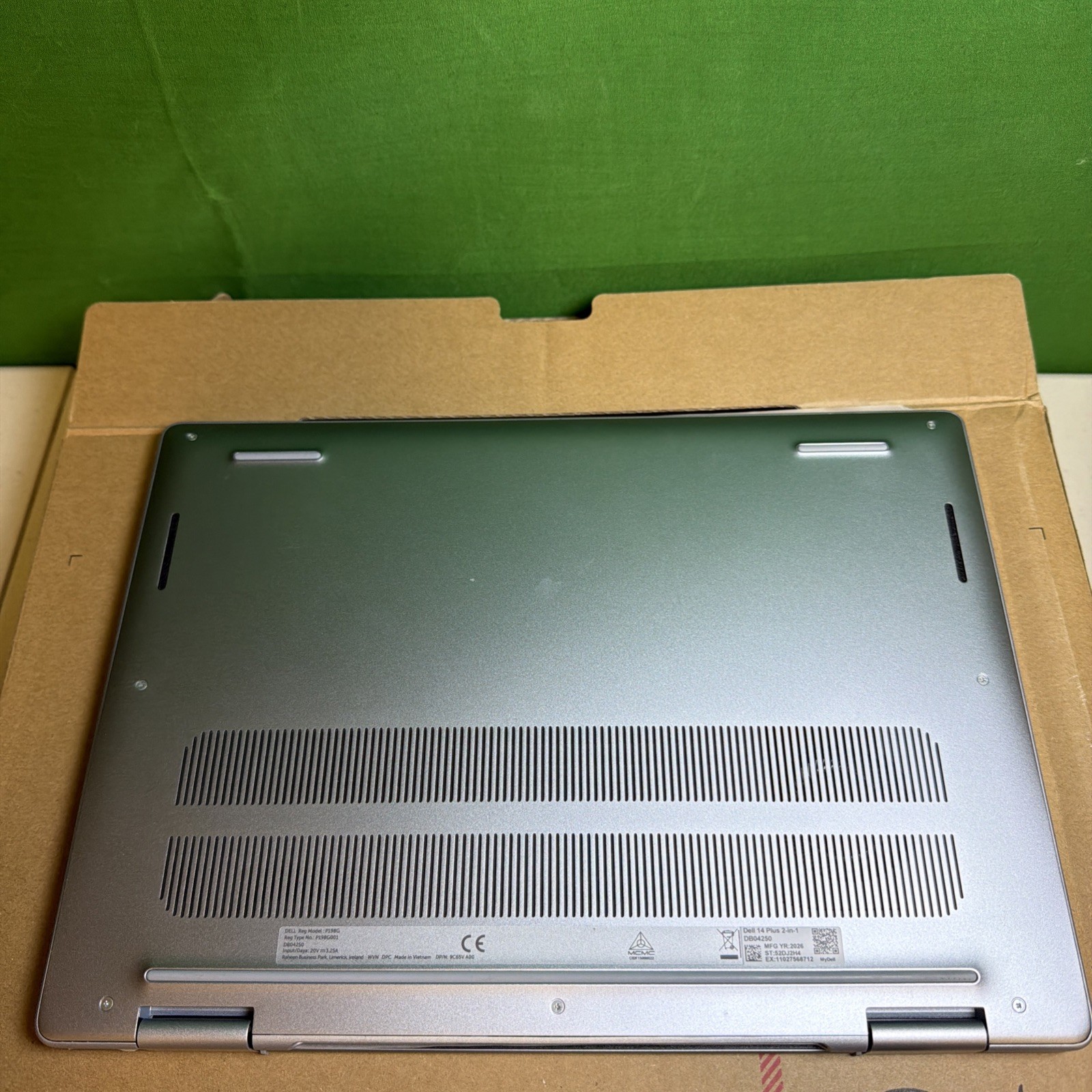 Dell 14 Plus DB04250 2-In-1 14″ Touch Intel Core Ultra 9 288V 32GB 1TB (Used)