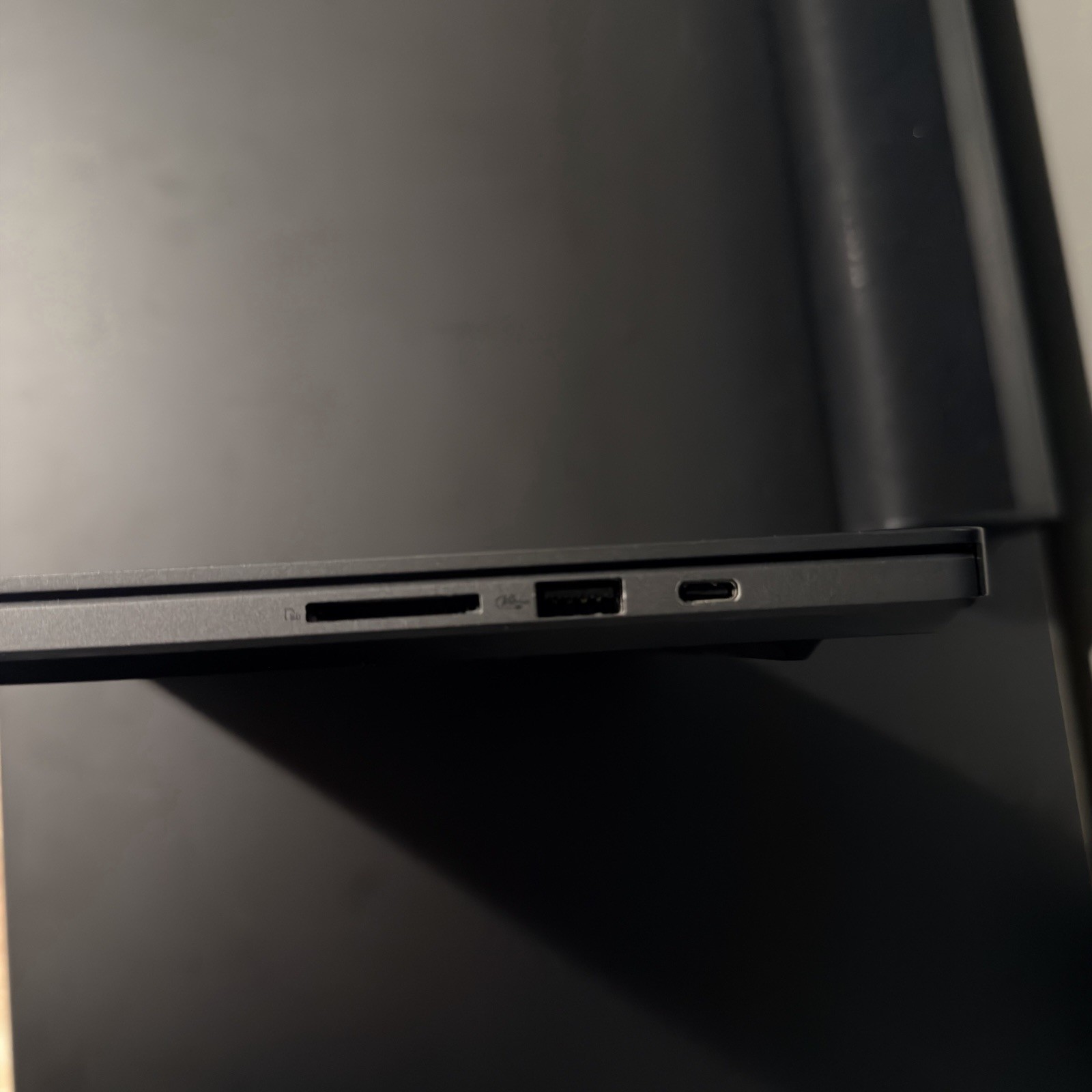 ASUS ROG Zephyrus G16 (GU605MI). With Charger