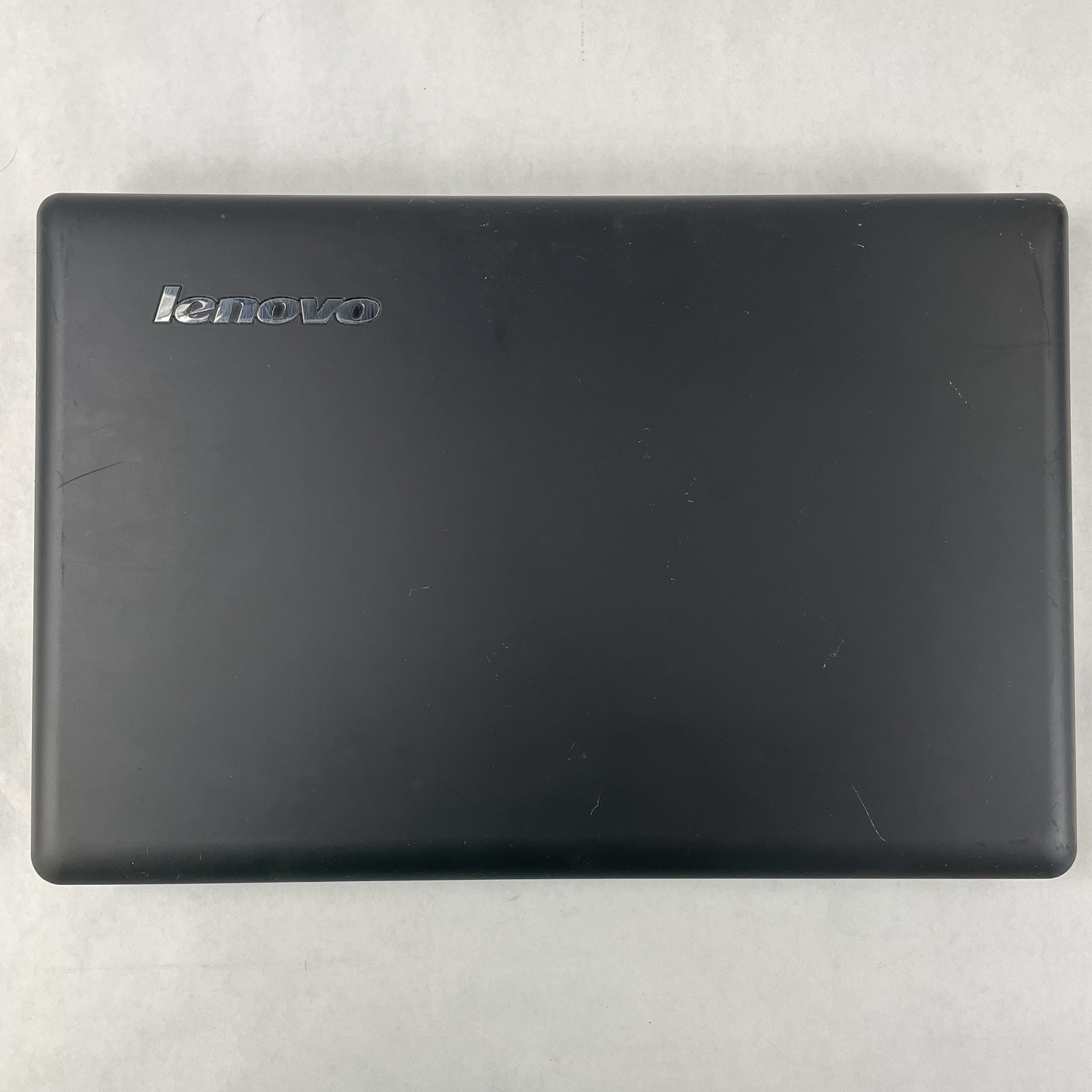 Lenovo IdeaPad Z565 15.6″ AMD Phenom 2 N660 3.0GHz 4GB RAM No SSD/OS/AC/Battery