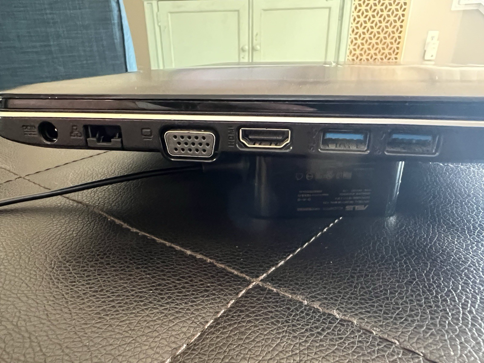 ASUS X555L Laptop Working – With Charger (Battery Needed Read Desc)