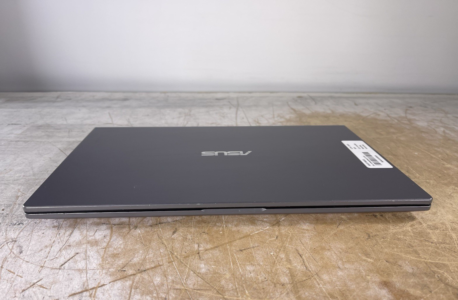 ASUS VIVOBOOK R565E i5-1135G7 @ 2.40GHz, 8GB RAM, NO HDD/OS