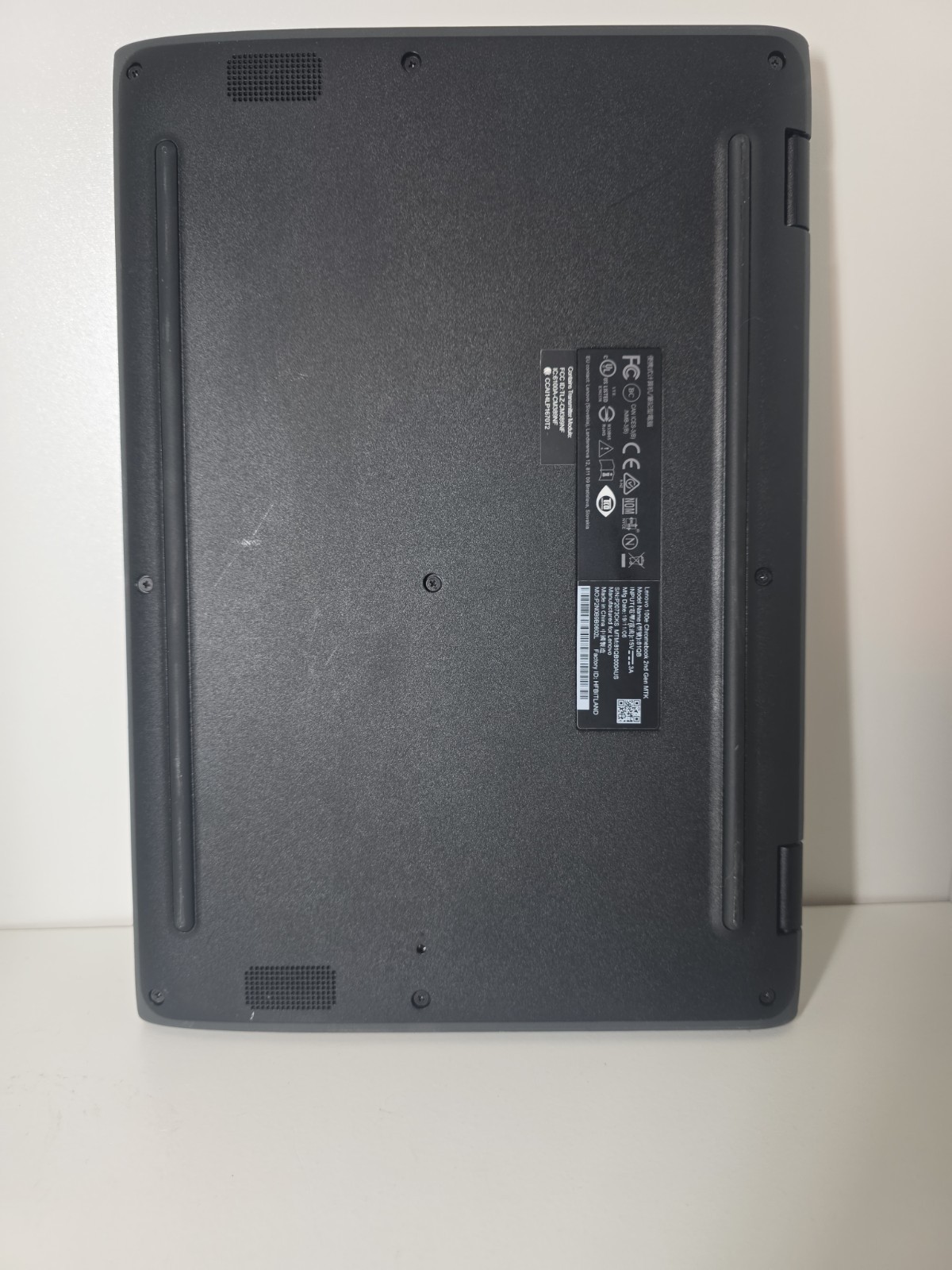 Lenovo 100e Chromebook 2nd Gen MTK 11.6″ Chrome OS Black MediaTek w/ Charger