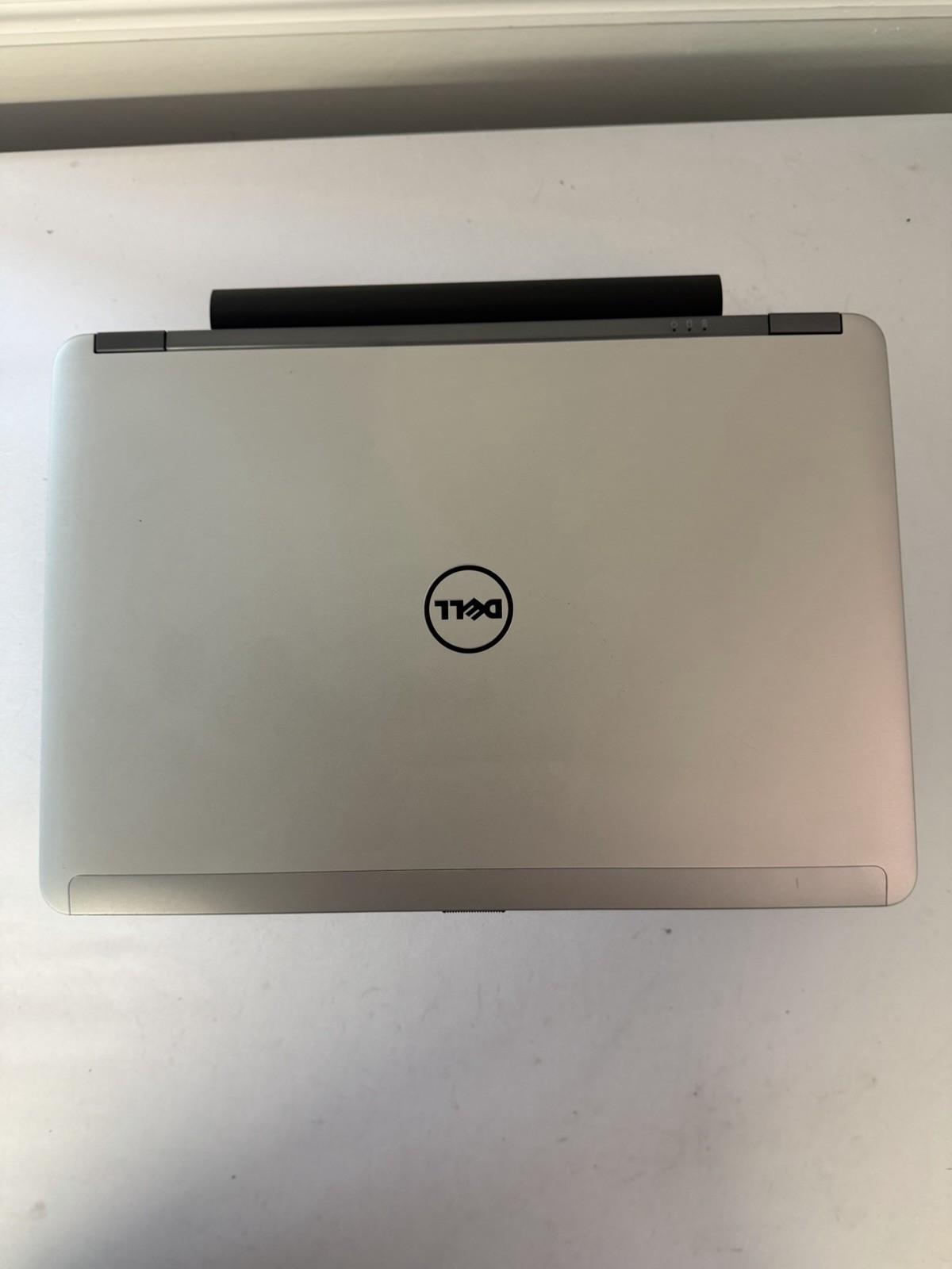 Dell Latitude E6440 Laptop – Good Screen – Intel i5-4300M – RAM 8GB – Read Des