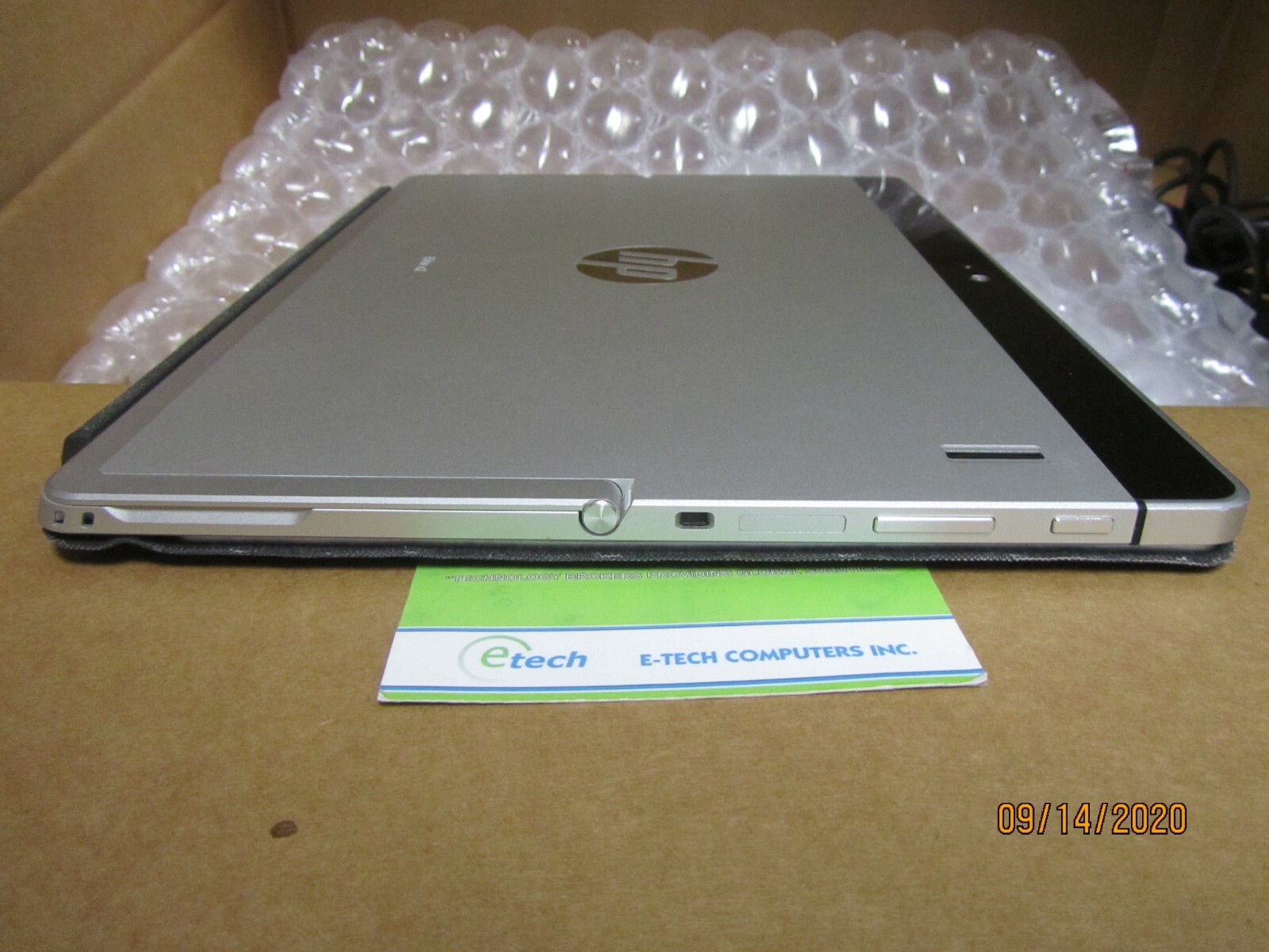 HP Elite x2 1012 G1 Tablet 1.2GHz 8GB 512GB SSD 12″ 1920×1280 Touch 4G LTE WIN10