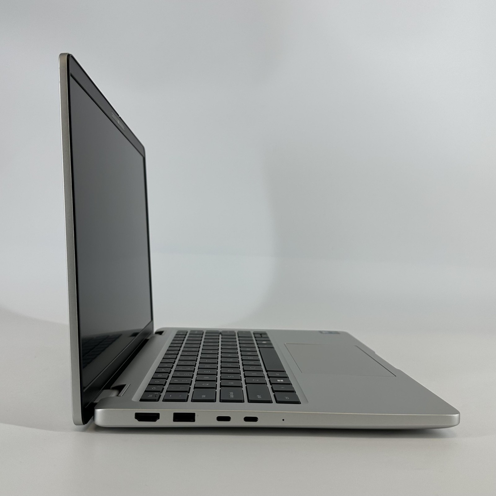 Dell Pro 14 Plus PB14250 FHD+ 2.1 GHz Ultra 5 236V 16GB 512GB SSD Excellent