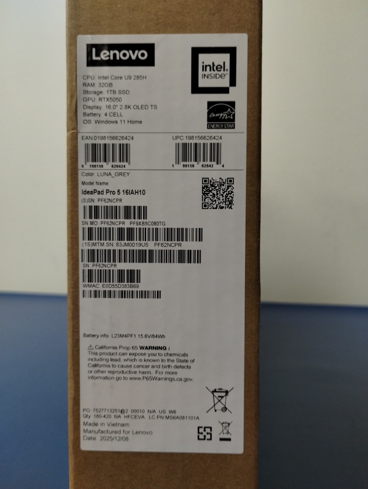 Lenovo IdeaPad Pro 5 16IAH10, Intel Core Ultra 9 285H, 32 GB RAM, 1 TB NVMe SSD