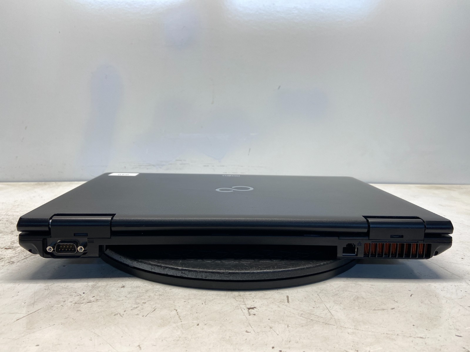 Fujitsu LifeBook E752 Intel i5-3340M 2.7GHz 4 GB NO HDD
