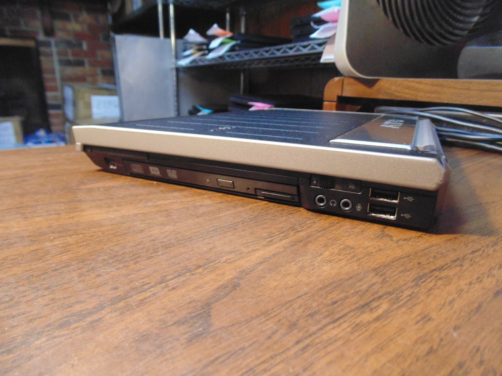 DELL LATITUDE E6400 ATG LAPTOP 2.40GHz P8600 – 4GB – 250GB #750