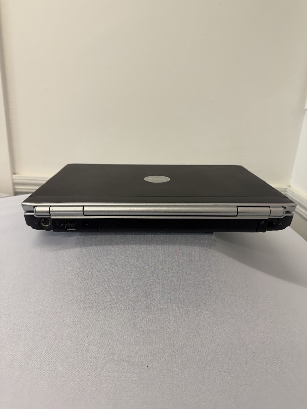 Dell Inspiron 1520 Laptop – Good Screen – Intel Duo 06FD – Read Desc
