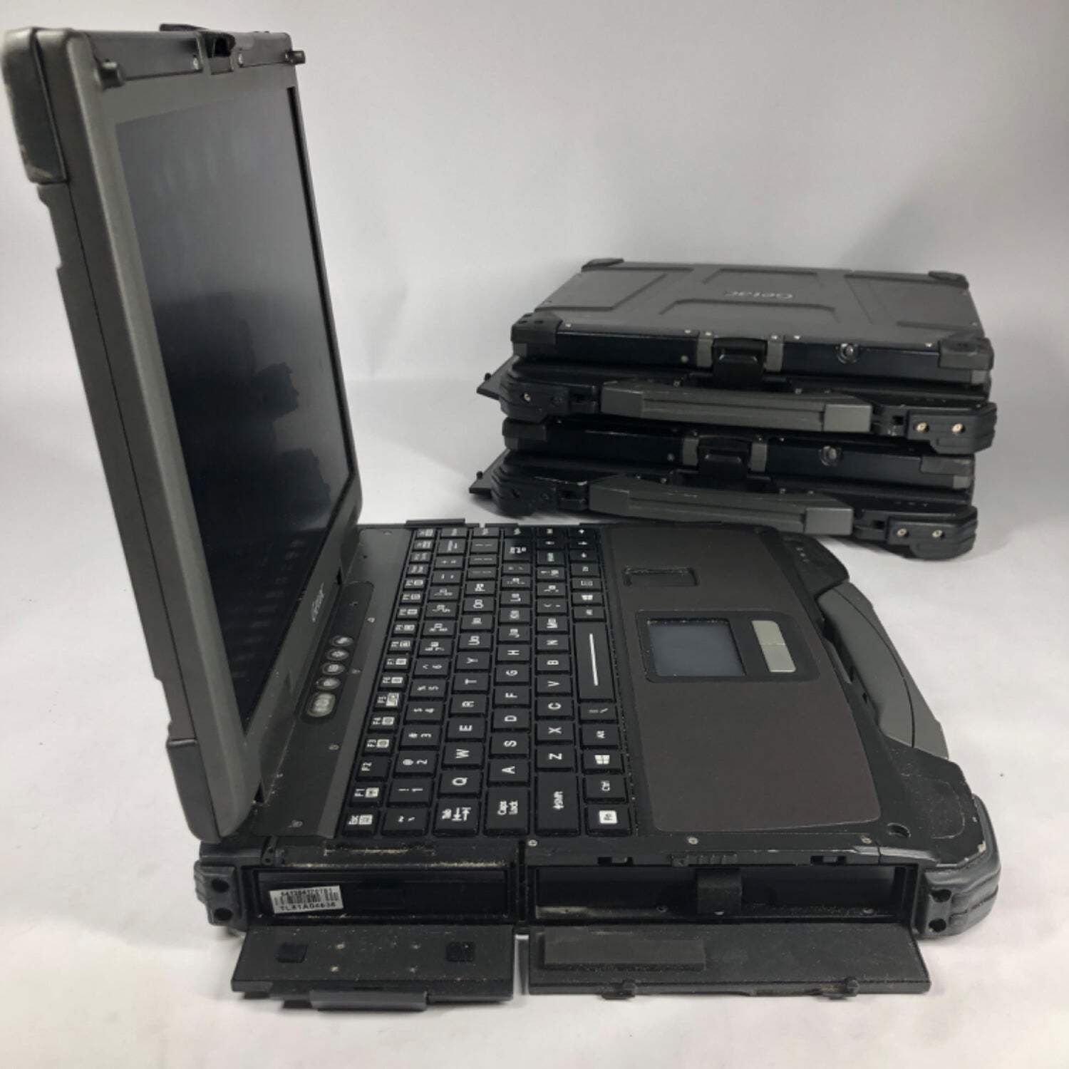 LOT OF 3x Getac B300 G6 13.3″ i7-6500U 2.6GHz 8GB DDR4 NO OS NO SSD NO CADDY