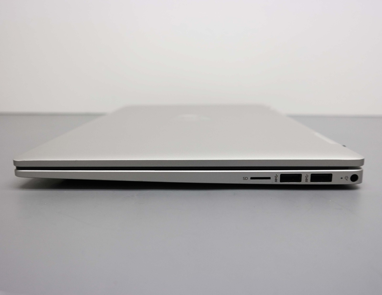 HP Pavilion x360 14-ek0033dx 14″ Core i5-1235U 8GB 512GB SSD