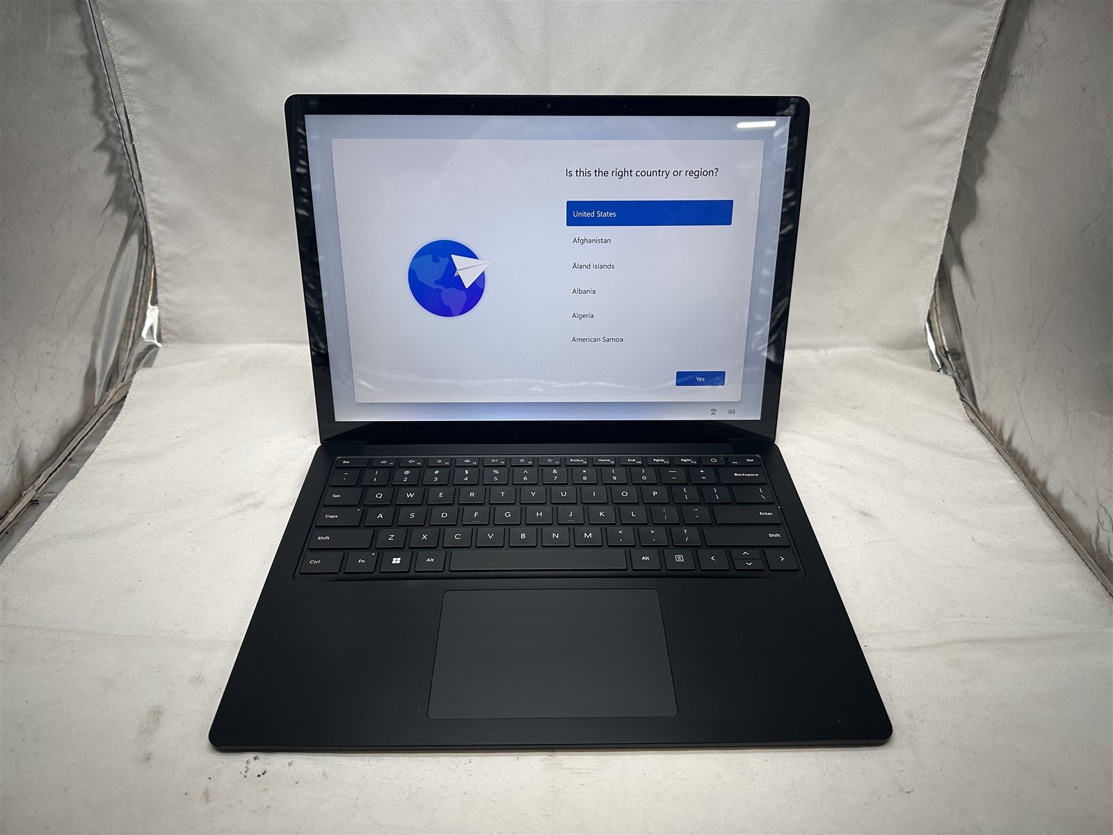 Microsoft Surface 5 13.5″ Laptop Intel i5-12th Gen 16GB RAM 512GB SSD Windows 11