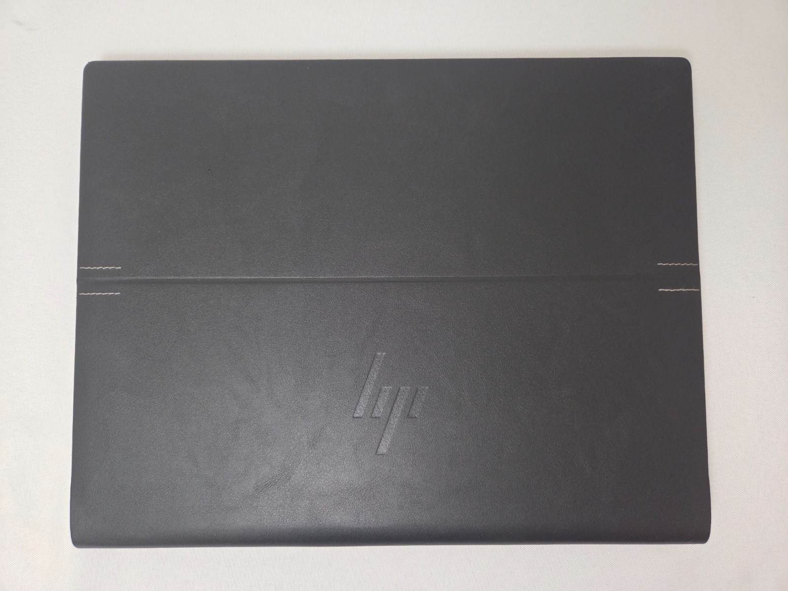 HP Dragonfly Folio G3 2-in-1 13.5″ – Intel Core i7-1265U, 16GB RAM, 512GB SSD