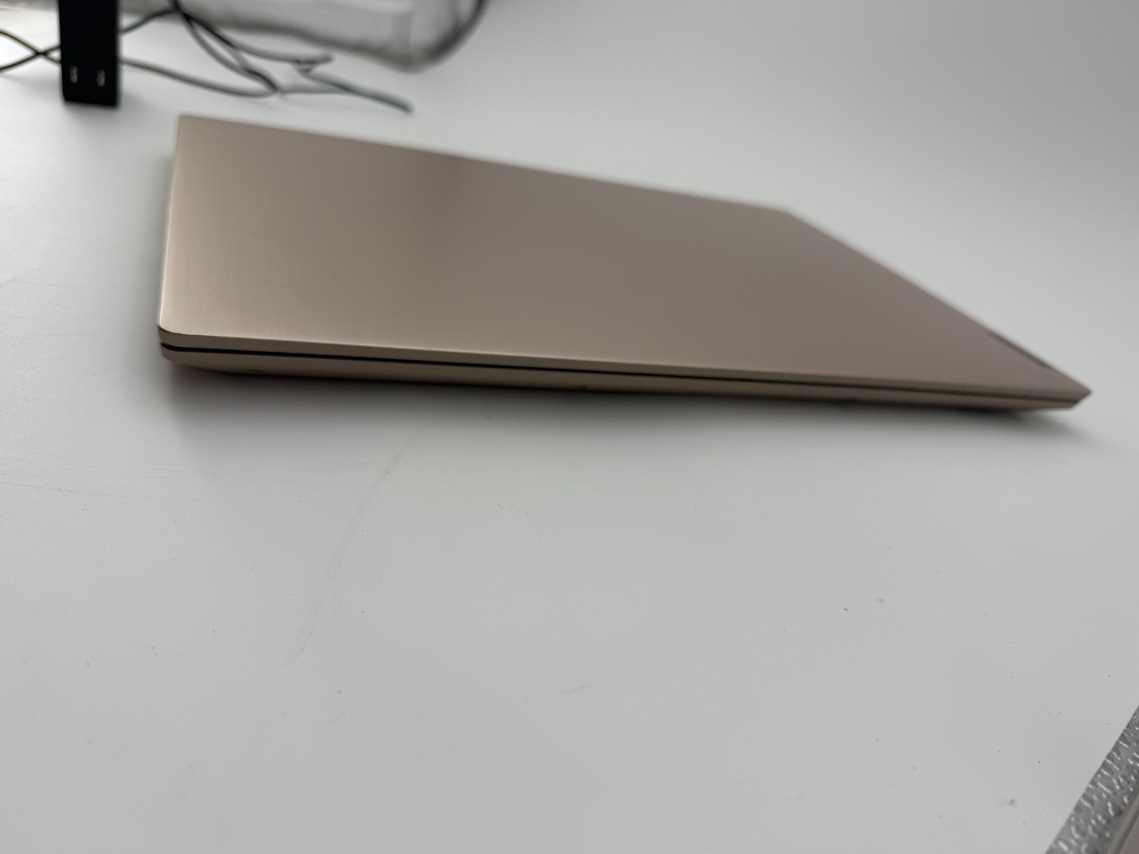 Lenovo Ideapad 3 15IML05 15.6″ Pentium Gold 6405U 2.4GHz 4GB RAM 1TB HDD