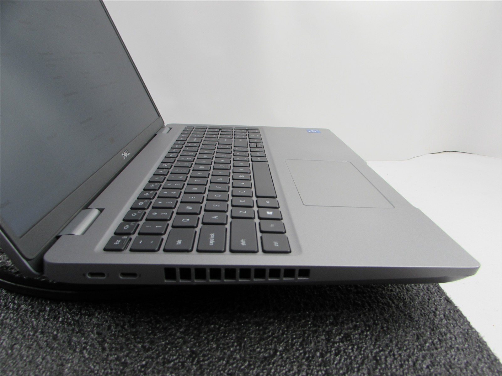 DELL PRECISION 3561 1920X1080 FHD I7-11850H NO SSD 8GB RAM T600 NO O.S/BATT